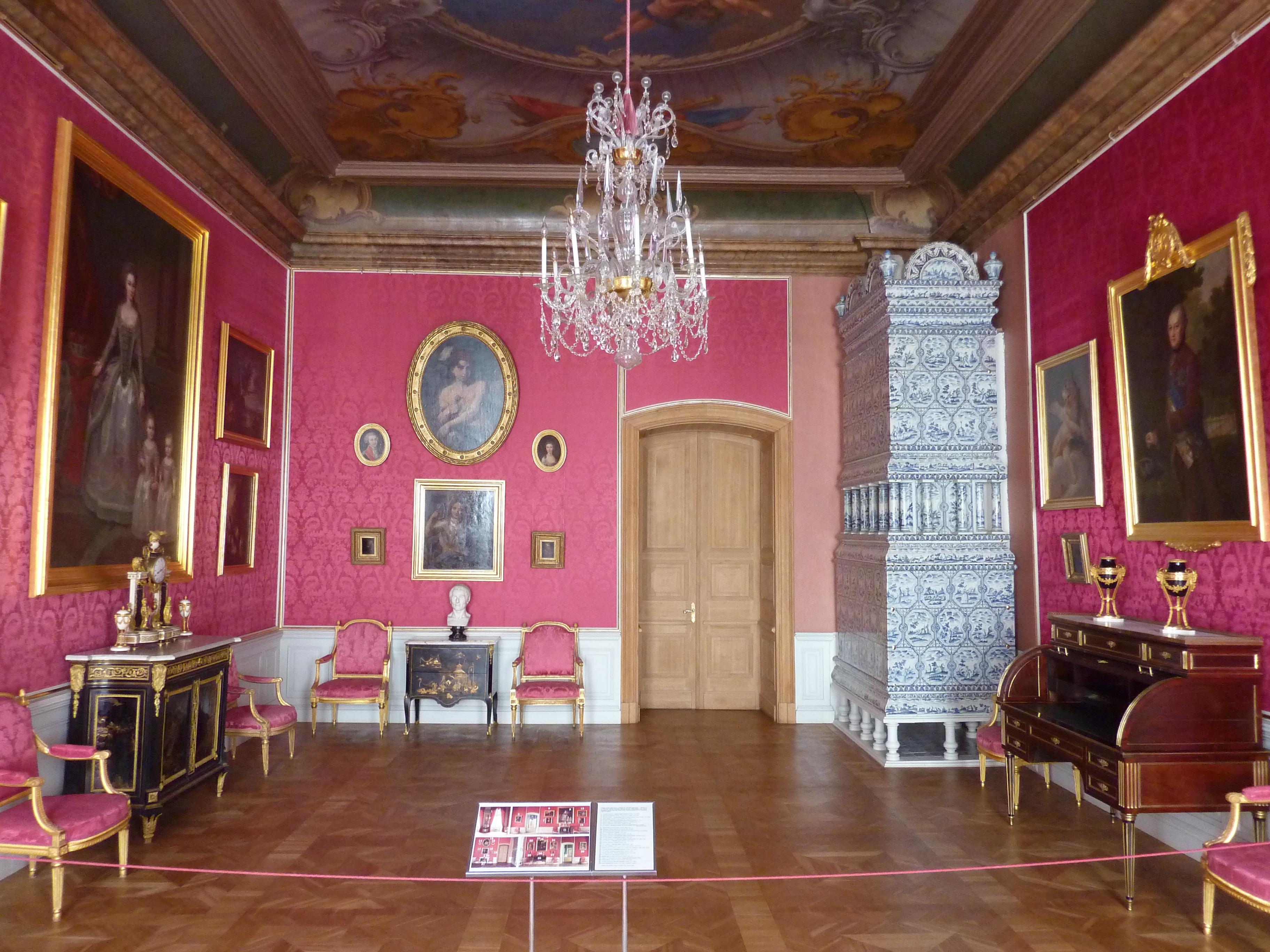 รูปถ่าย ลัตเวีย(Latvia) พระราชวังรุนดาเล(Rundale Palace) 2009-04 0