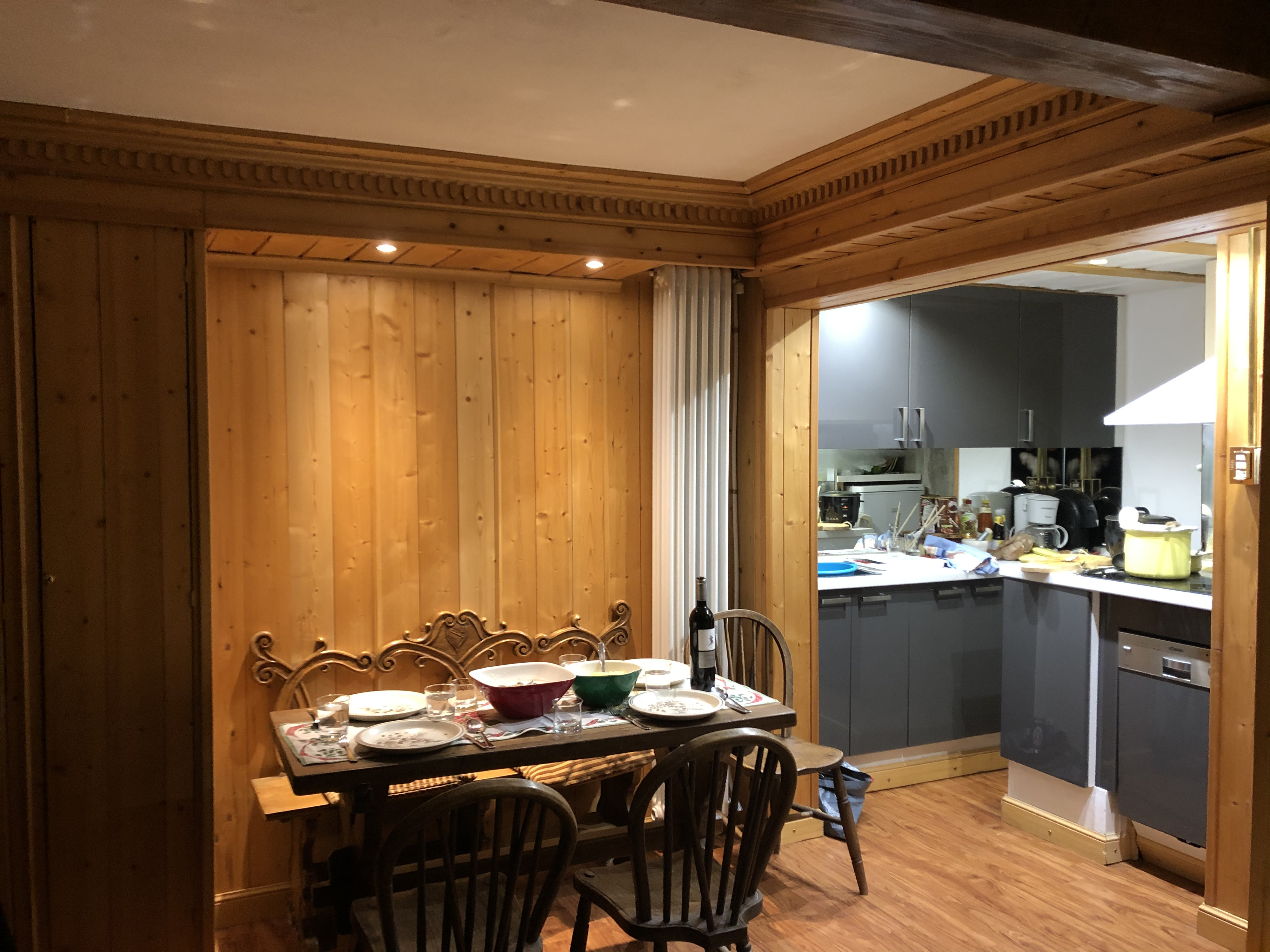 รูปถ่าย สวิสเซอร์แลนด์(Switzerland) ครองส์-มงตานา(Crans Montana) 2020-12 563