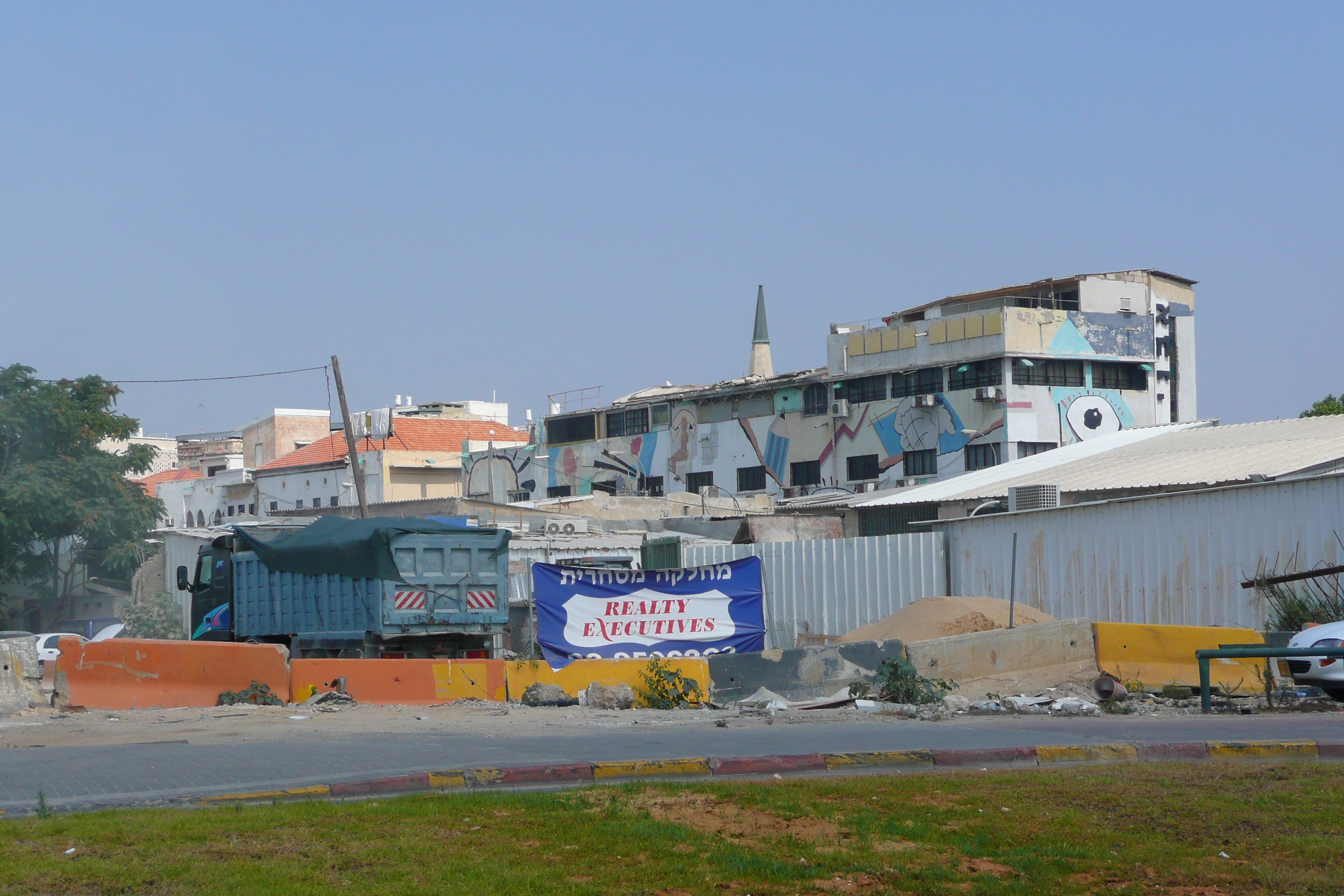 รูปถ่าย อิสราเอล(Israel) เทลอาวีฟ(Tel Aviv) ถนนเยรูชาลายิม(Yerushalyim Street) 2007-06 3