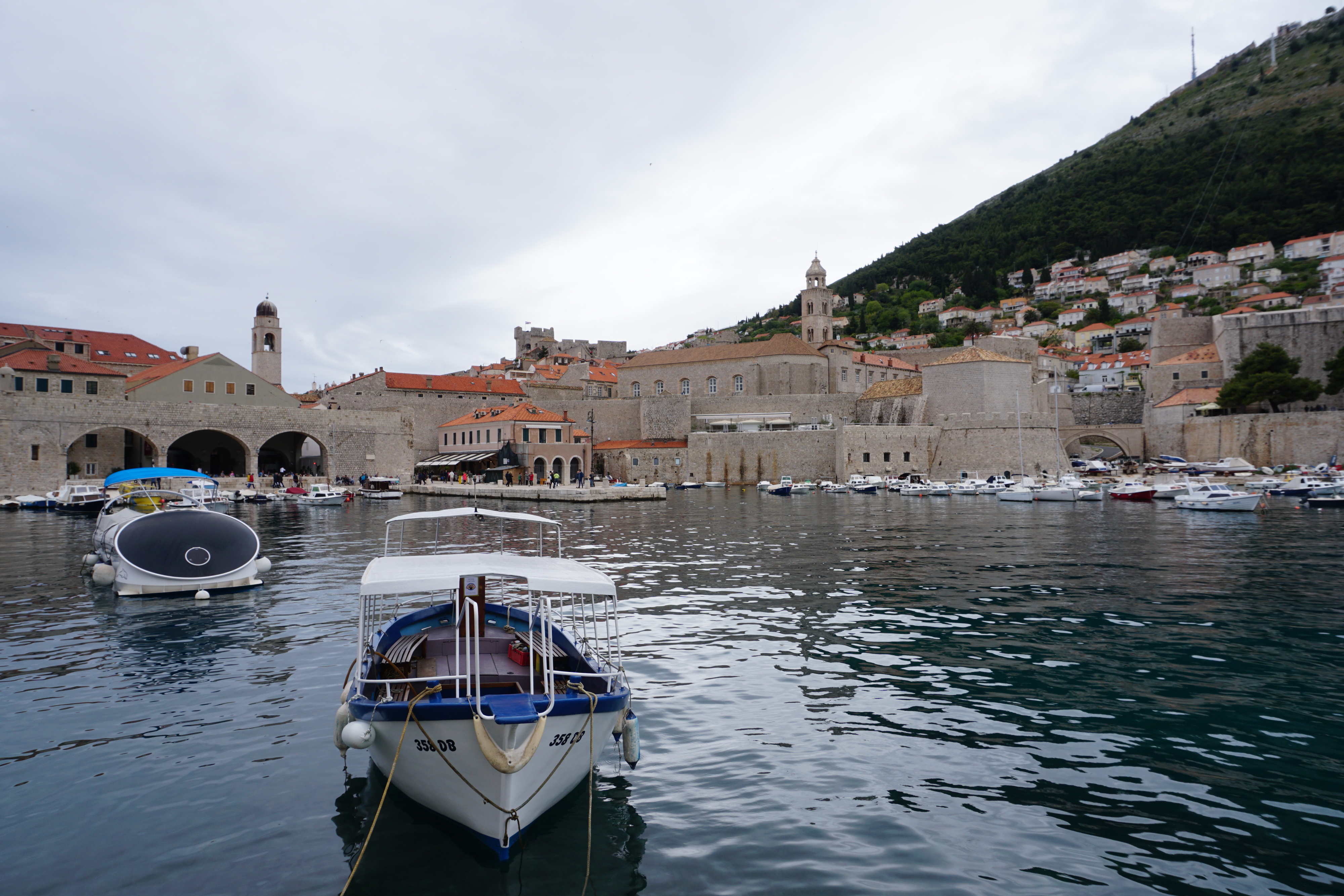 รูปถ่าย โครเอเชีย(Croatia) ดูบรอฟนิก(Dubrovnik) 2016-04 24