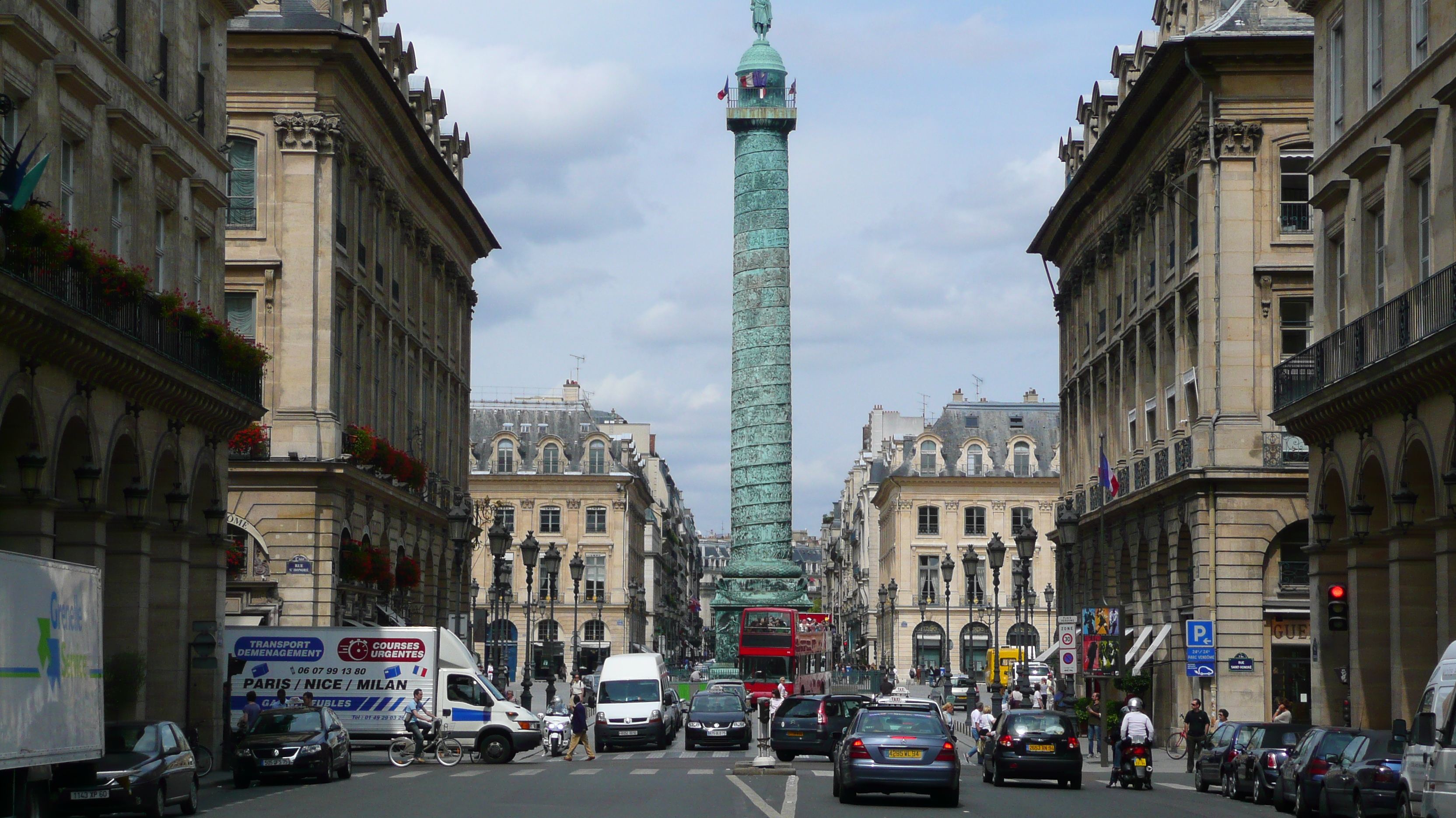 รูปถ่าย ฝรั่งเศส(France) ปารีส(Paris) จัตุรัสว็องโดม(Place Vendome) 2007-07 36