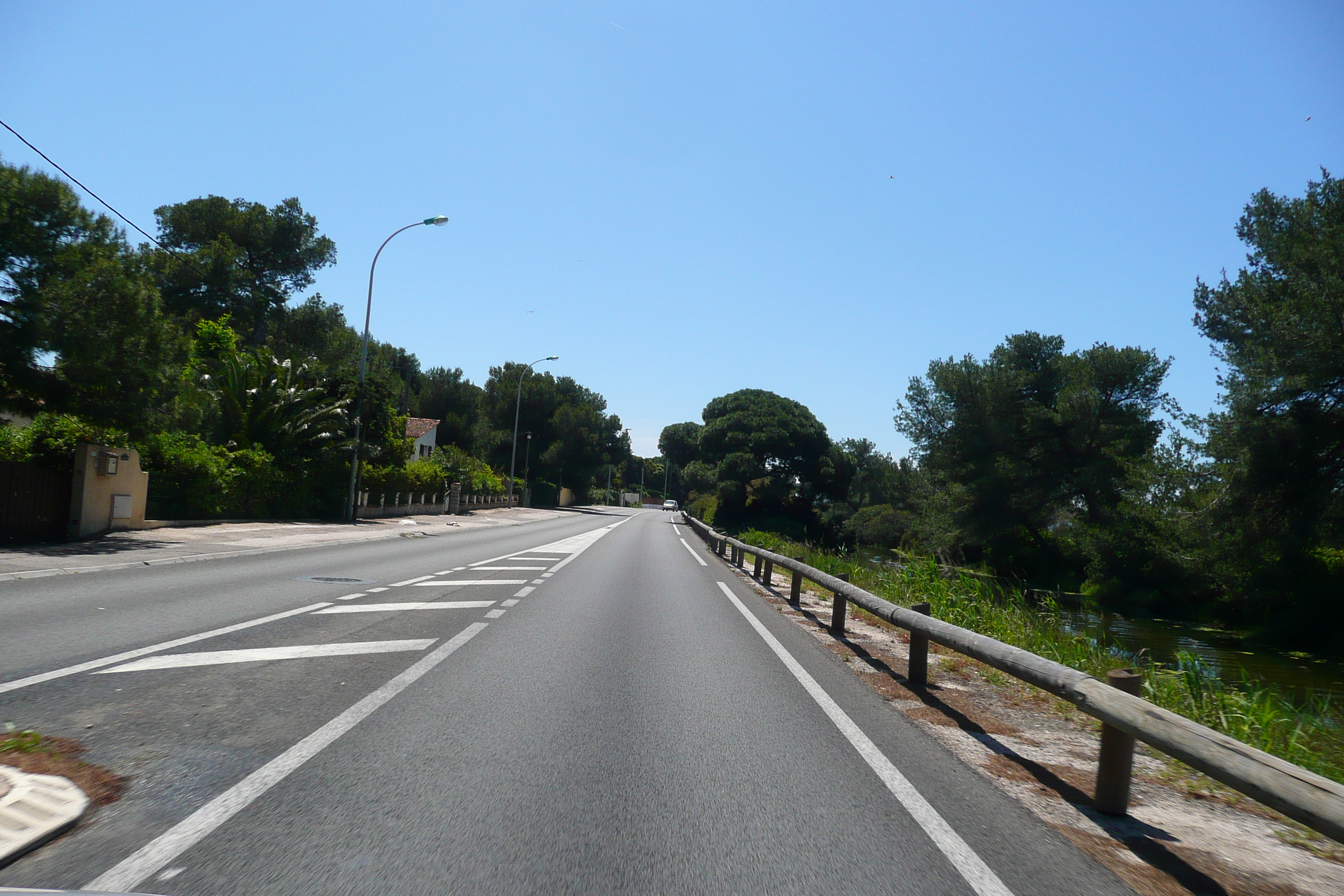 รูปถ่าย ฝรั่งเศส(France) เฟรนช์ริวิเอรา(French Riviera) คาบสมุทรอีแยร์(Hyeres peninsula) 2008-05 0