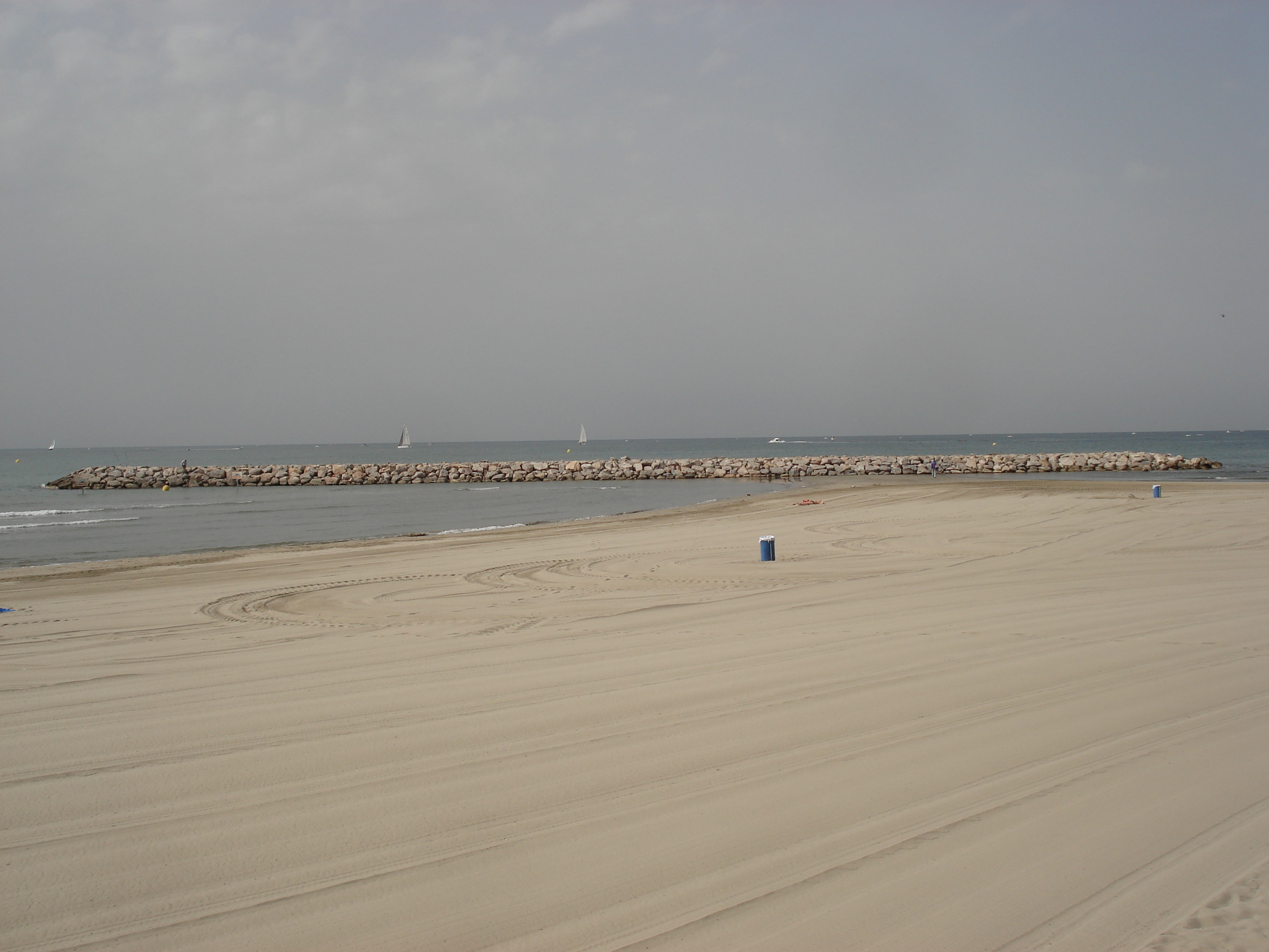 รูปถ่าย ฝรั่งเศส(France) ลากร็องด์-ม็อต(La Grande Motte) 2006-06 3