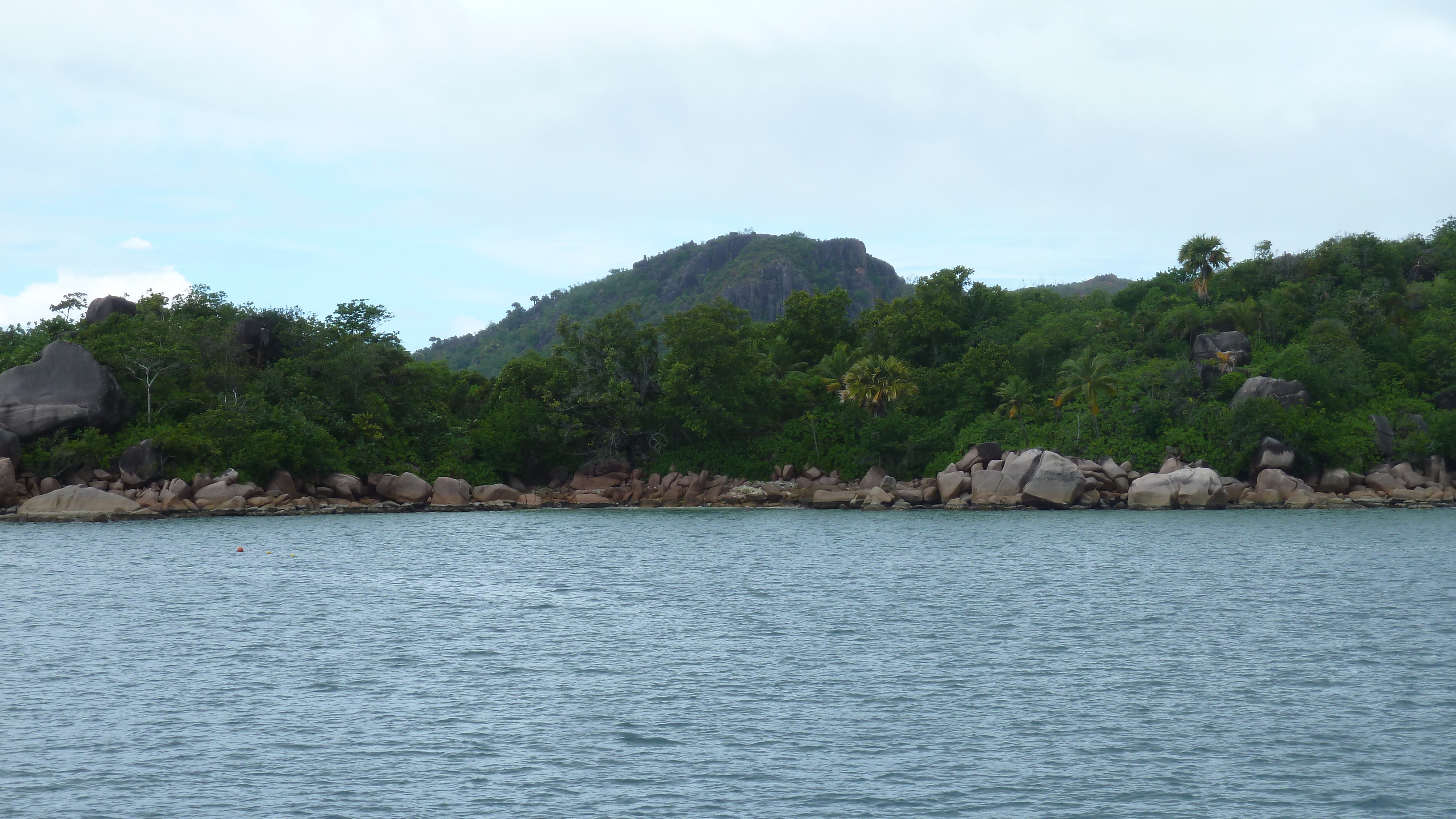 รูปถ่าย เซเชลส์(Seychelles) อ่าวอ็องส์ลาซิโอ(Anse Lazio) 2011-10 17