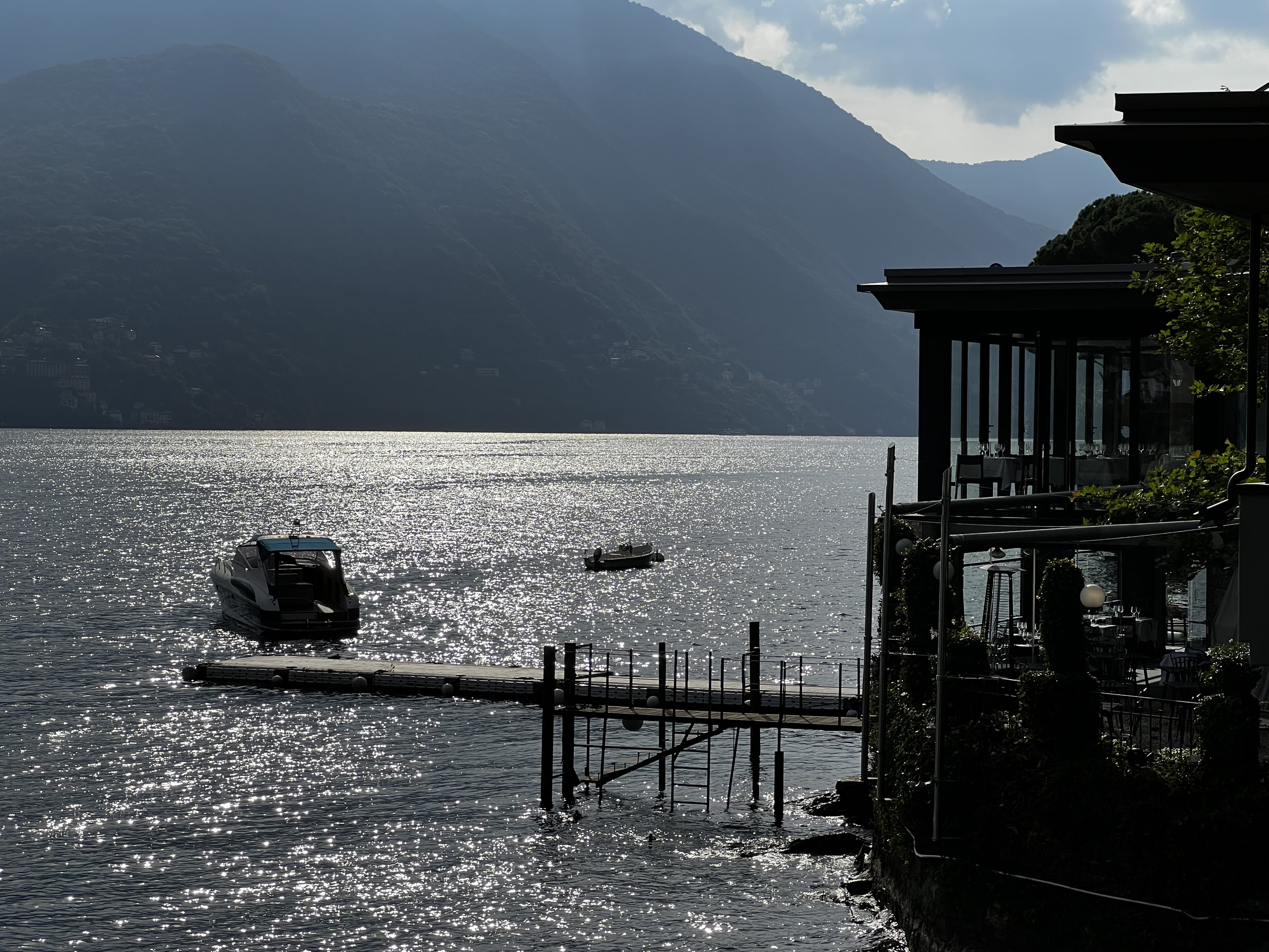 รูปถ่าย อิตาลี(Italy) ทะเลสาบโกโม(Lago di Como) 2023-10 42