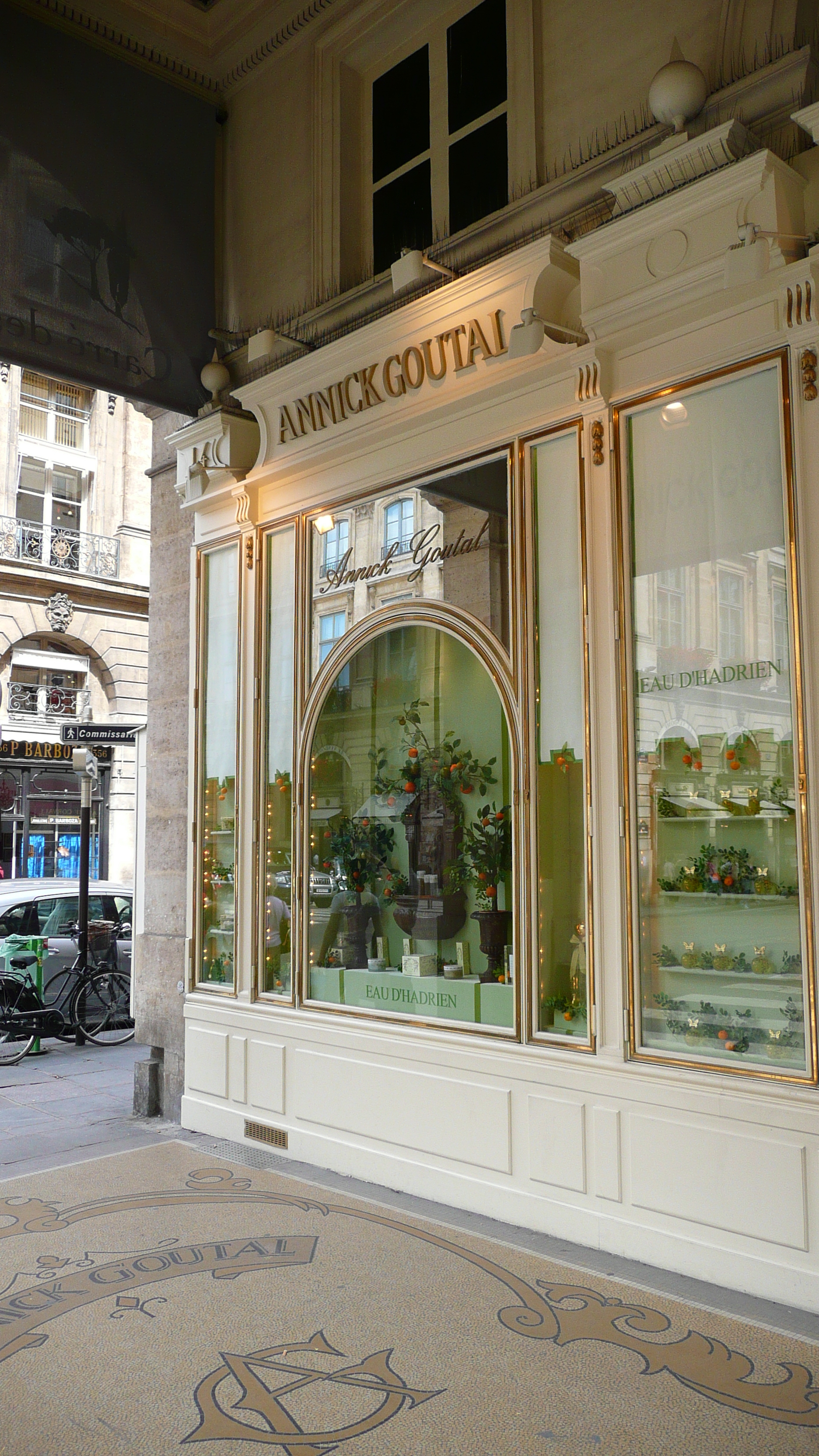 รูปถ่าย ฝรั่งเศส(France) ปารีส(Paris) จัตุรัสว็องโดม(Place Vendome) 2007-07 71