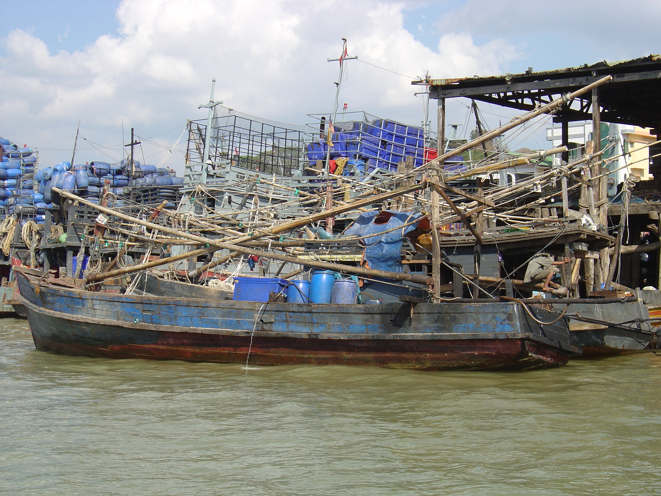 รูปถ่าย พม่า(Myanmar) มะริด(Myeik (Mergui)) 2005-01 54