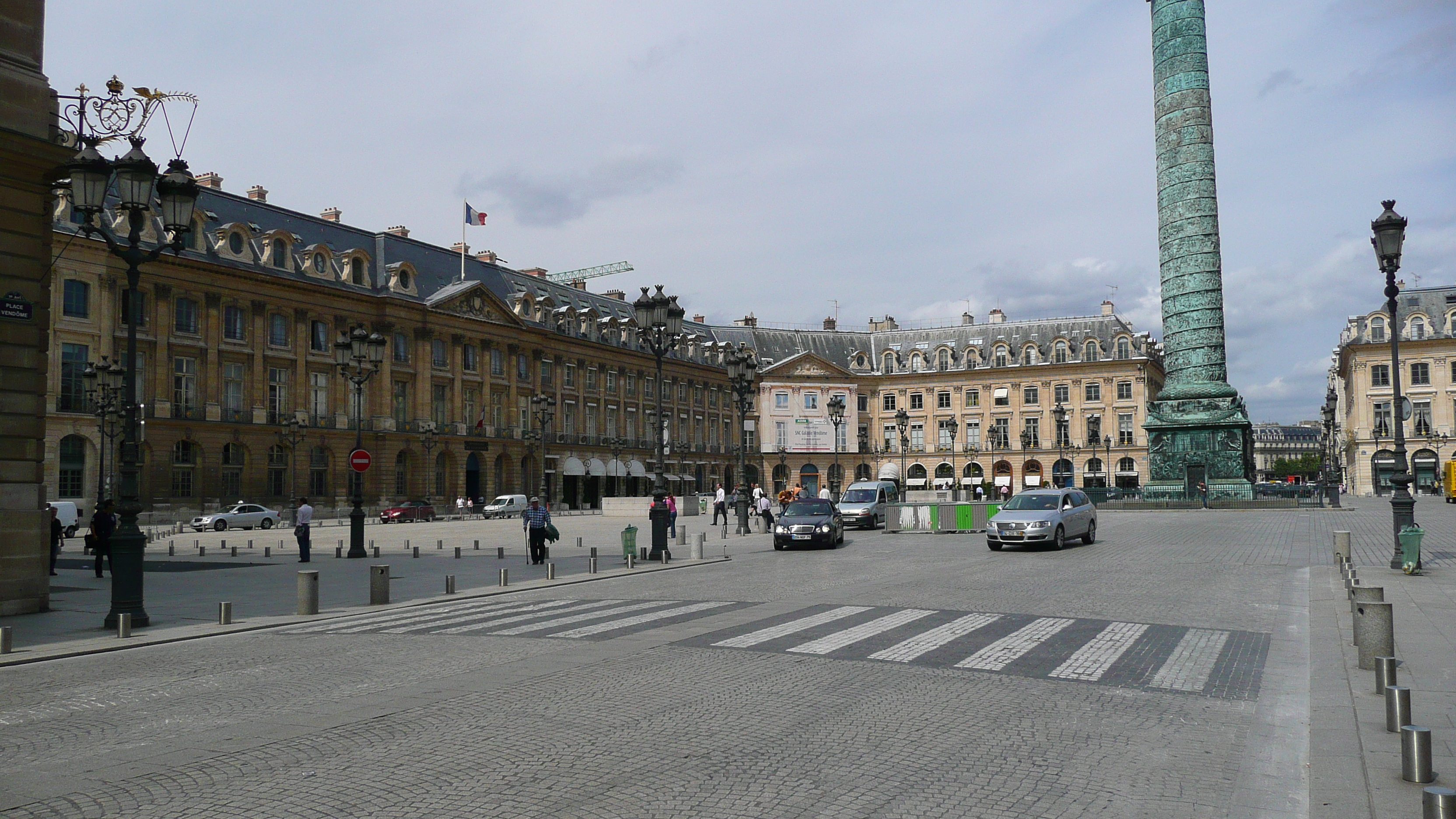 รูปถ่าย ฝรั่งเศส(France) ปารีส(Paris) จัตุรัสว็องโดม(Place Vendome) 2007-07 85