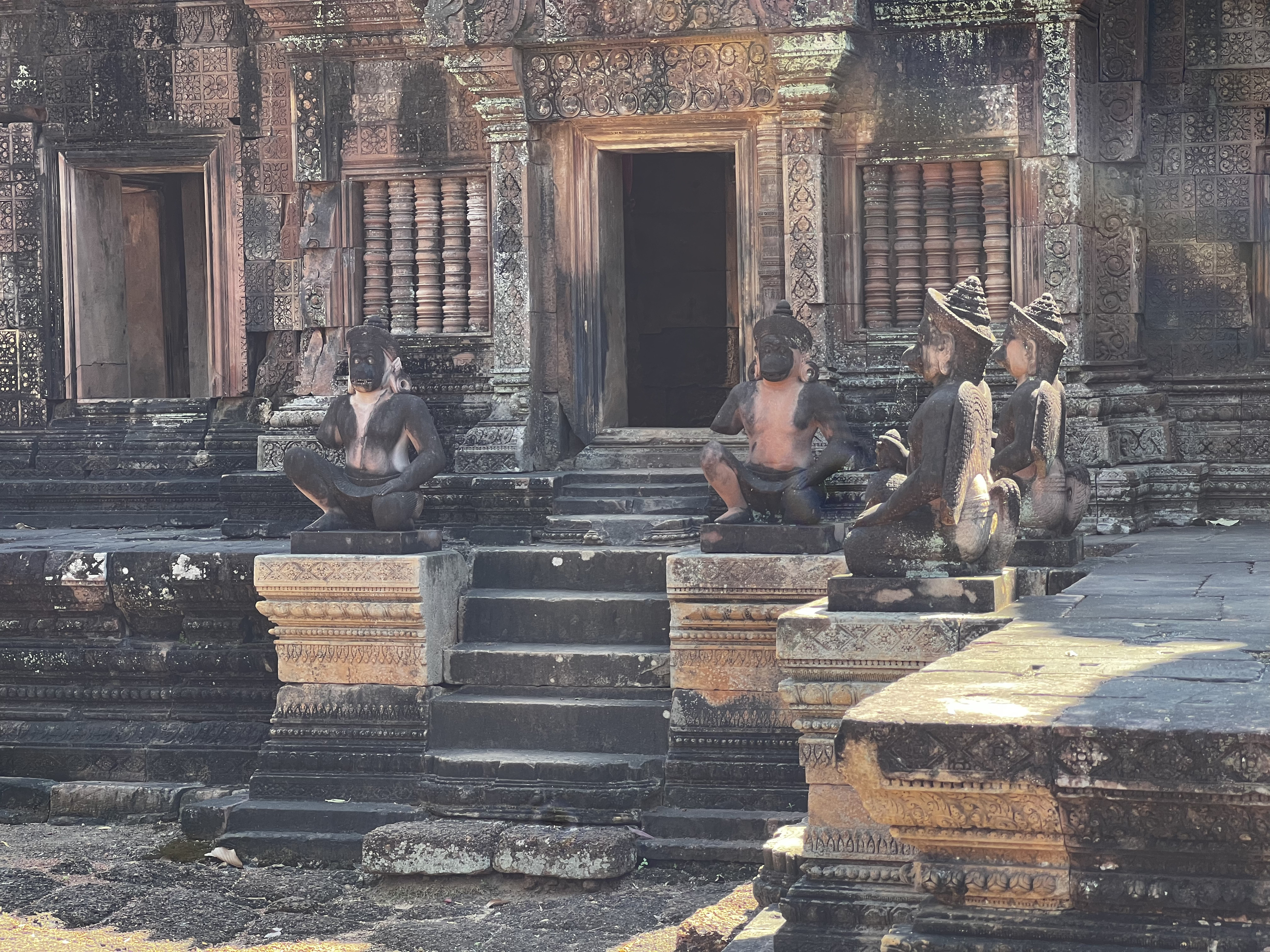 รูปถ่าย กัมพูชา(Cambodia) เสียมราฐ(Siem Reap) ปราสาทบันทายศรี(Banteay Srei) 2023-01 38
