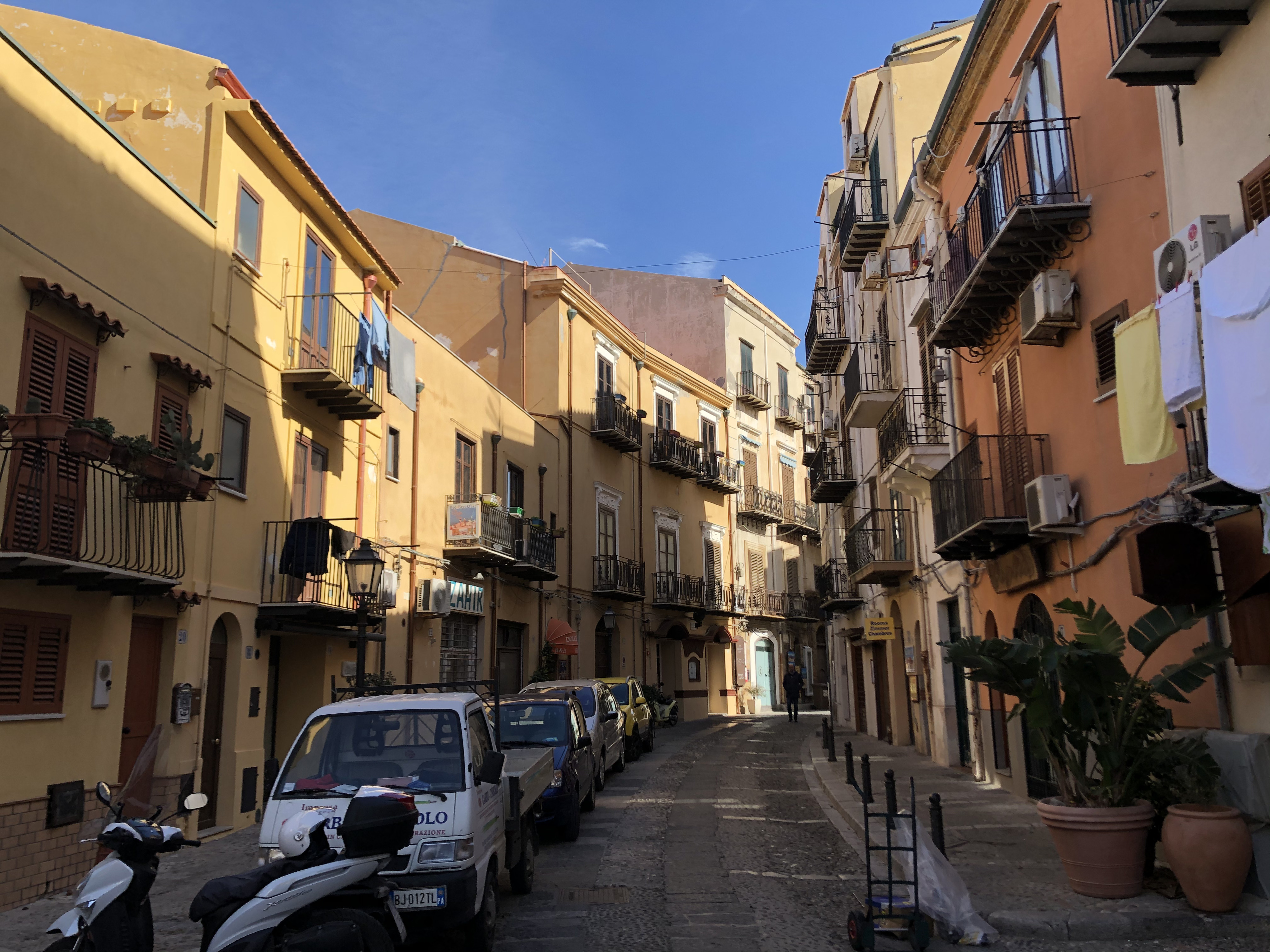 รูปถ่าย อิตาลี(Italy) ซิซิลี(Sicily) เชฟาลู(Cefalu) 2020-02 17