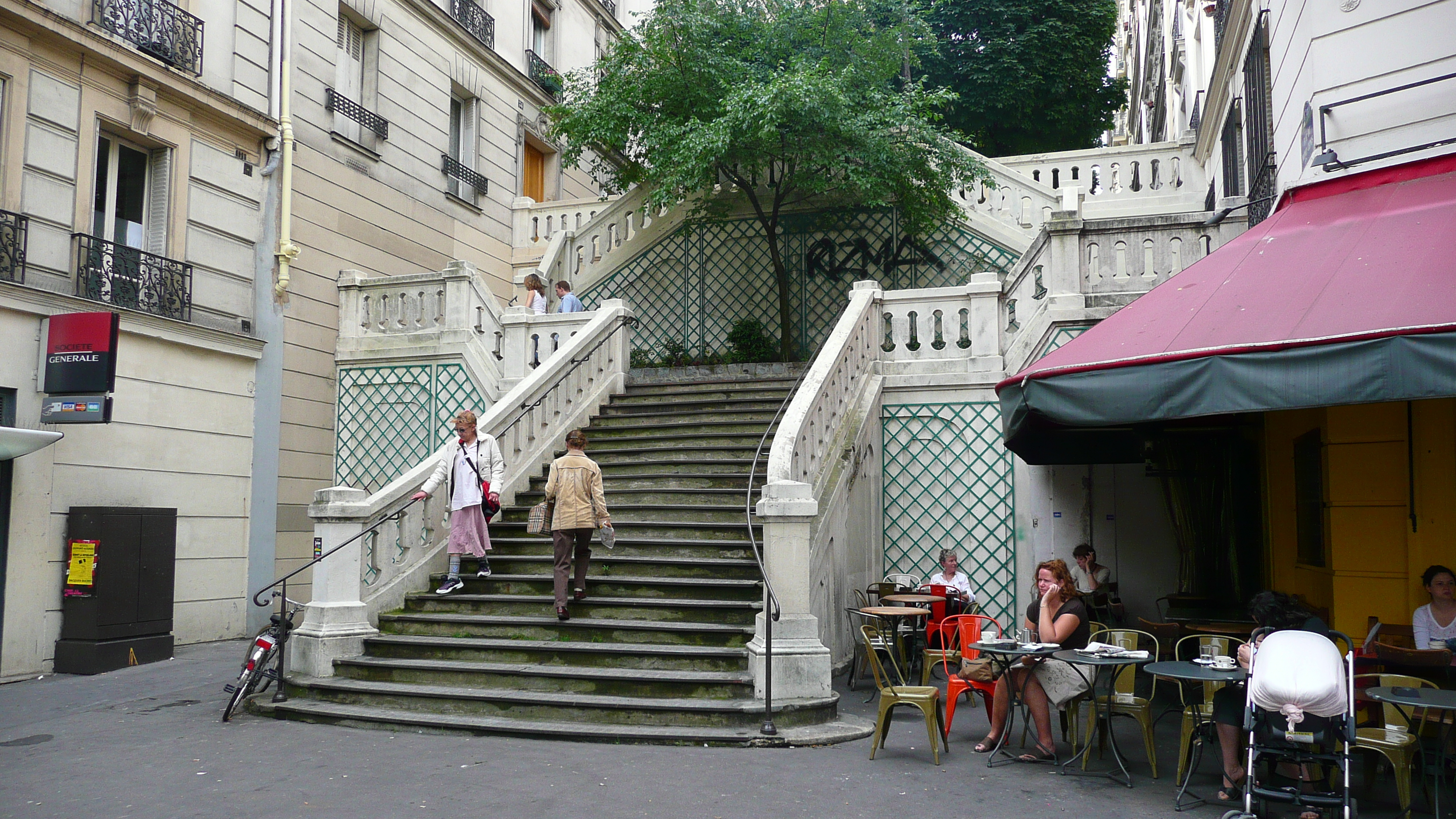 รูปถ่าย ฝรั่งเศส(France) ปารีส(Paris) มังท์มาร์เทรอ(Montmartre) 2007-06 140