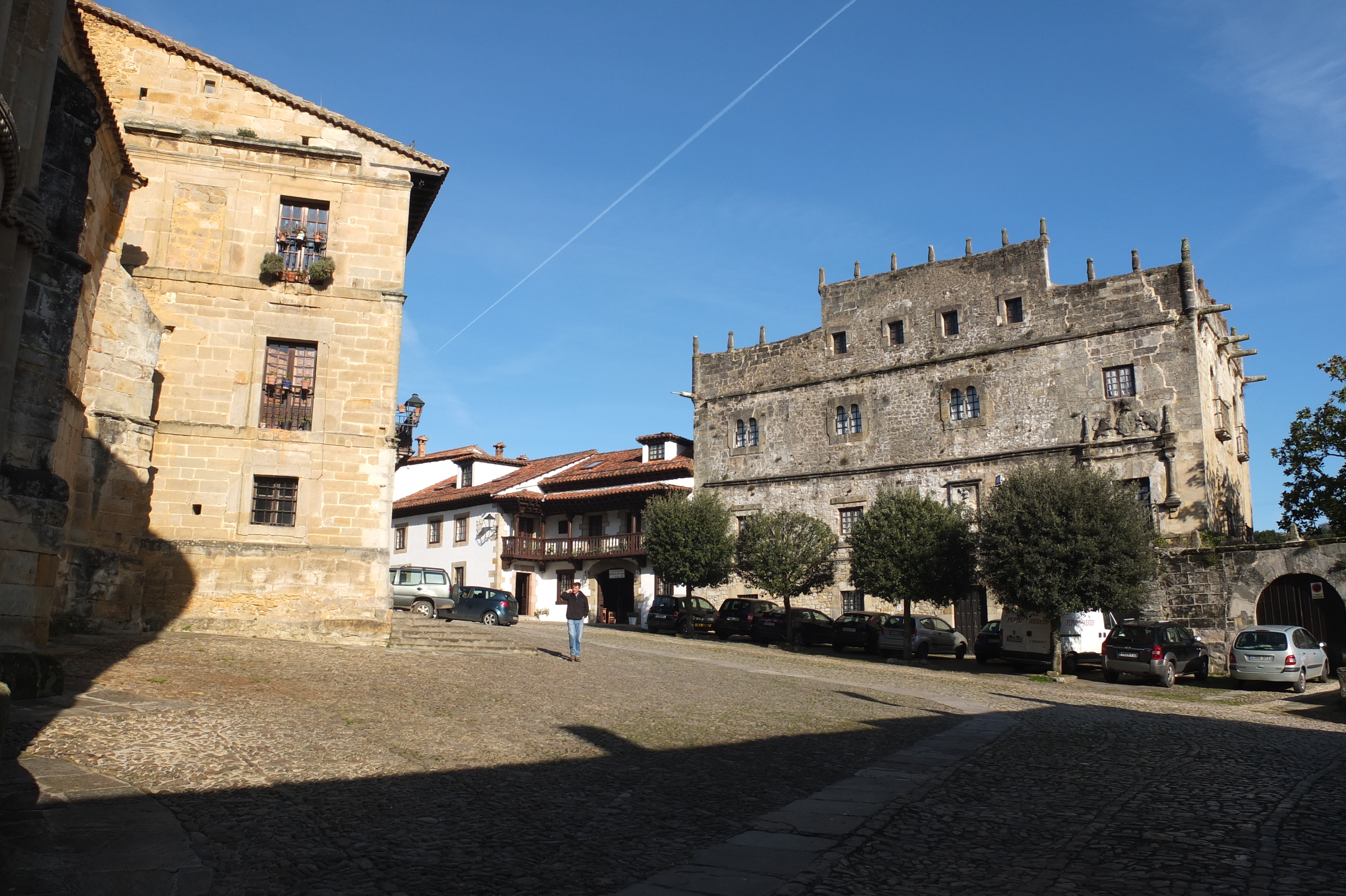 รูปถ่าย สเปน(Spain) ซันตีญานาเดลมาร์(Santillana del Mar) 2013-01 49