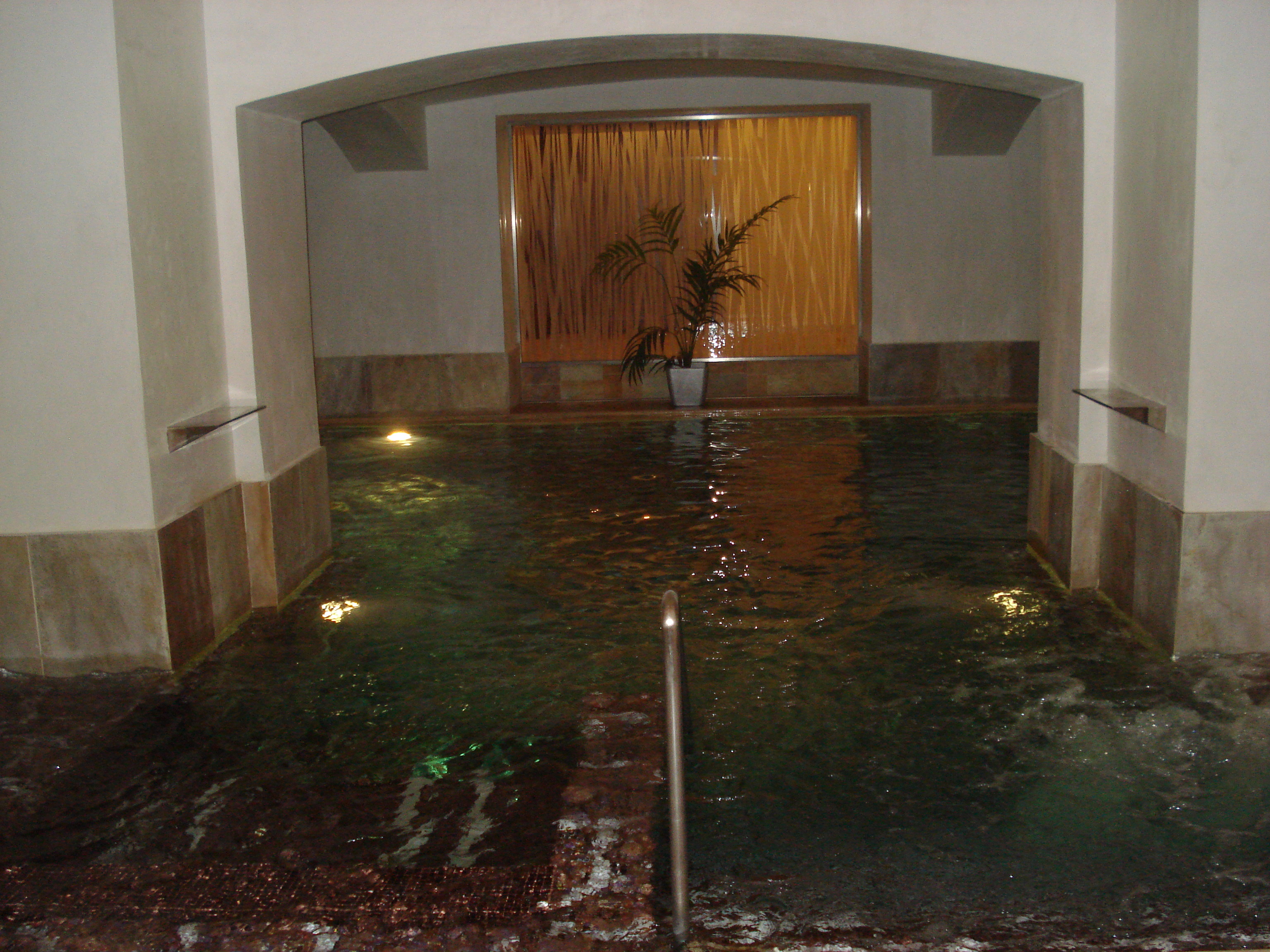 รูปถ่าย สาธารณรัฐเช็ก(Czech Republic) ปราก(Prague) โรงแรมคาร์โลที่ 4 บอสโกโล(Carlo IV Boscolo Hotel) 2007-07 33