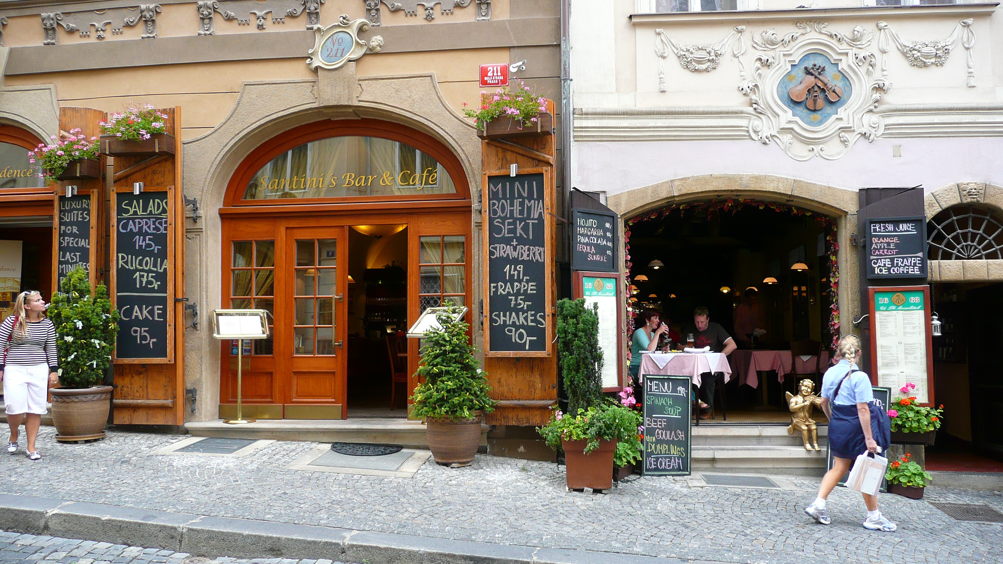 รูปถ่าย สาธารณรัฐเช็ก(Czech Republic) ปราก(Prague) รอบปราสาทปราก(Around Prague Castle) 2007-07 102