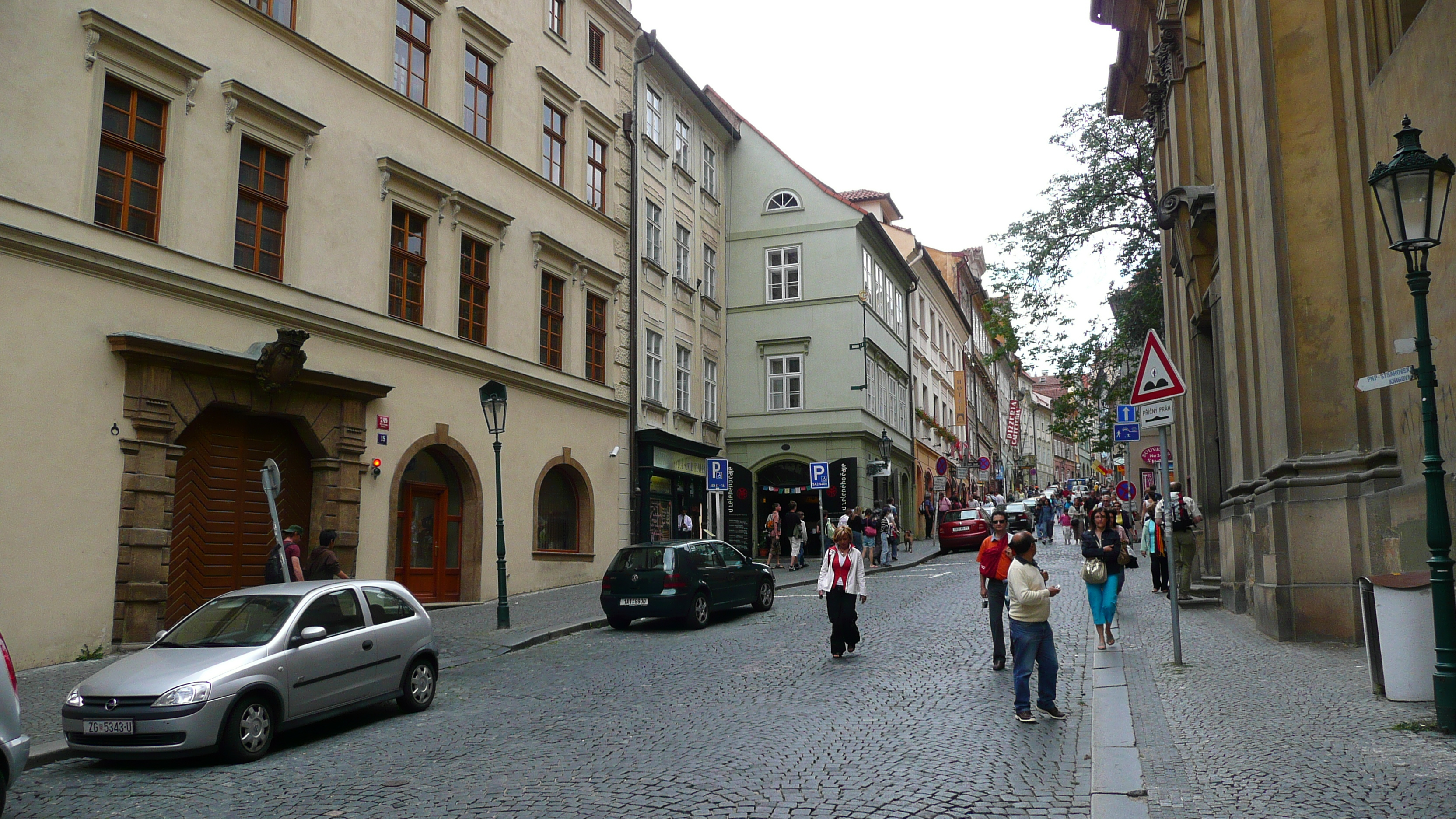 รูปถ่าย สาธารณรัฐเช็ก(Czech Republic) ปราก(Prague) รอบปราสาทปราก(Around Prague Castle) 2007-07 9
