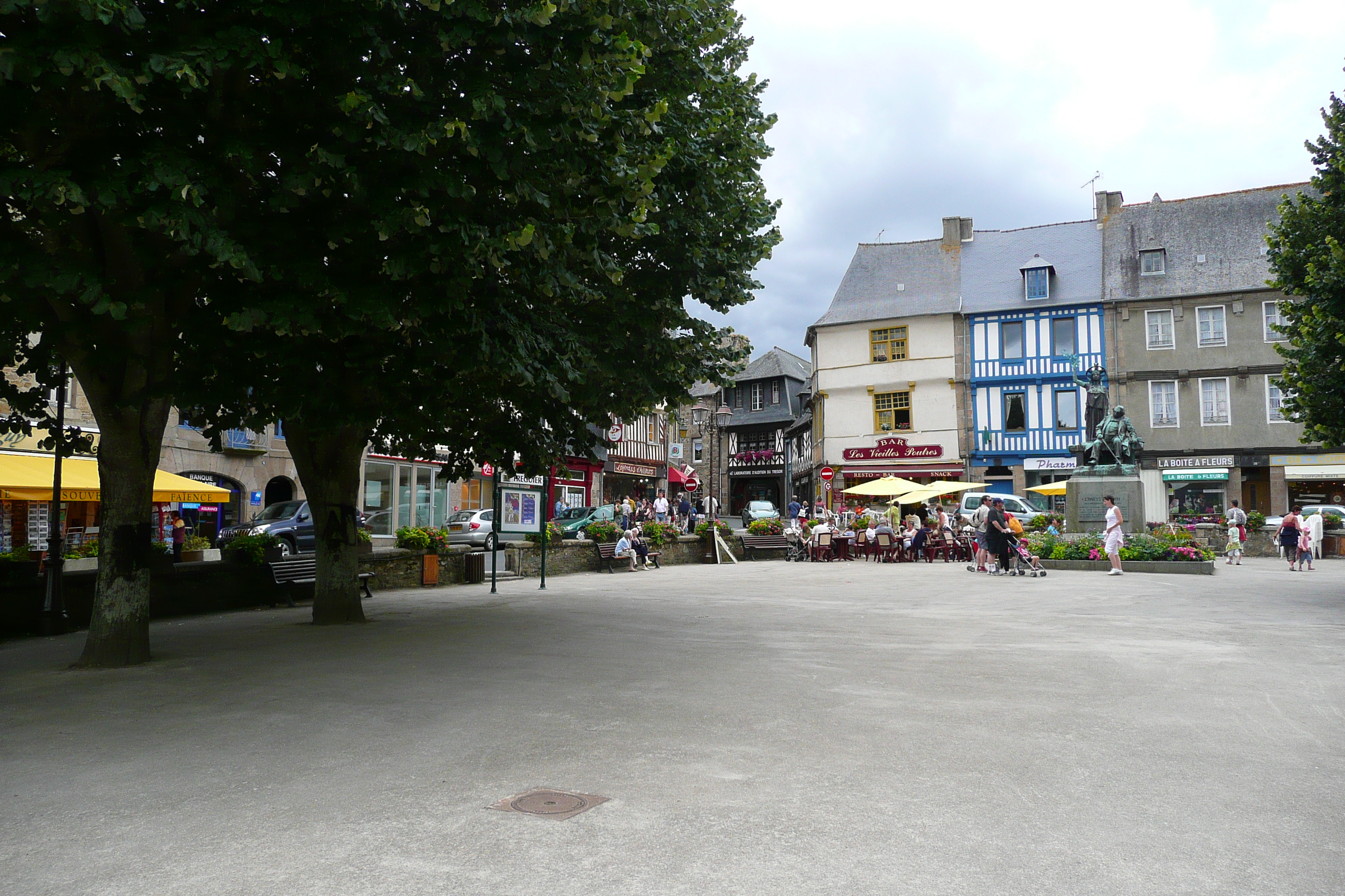 รูปถ่าย ฝรั่งเศส(France) เทรกีเอ(Treguier) 2007-08 94
