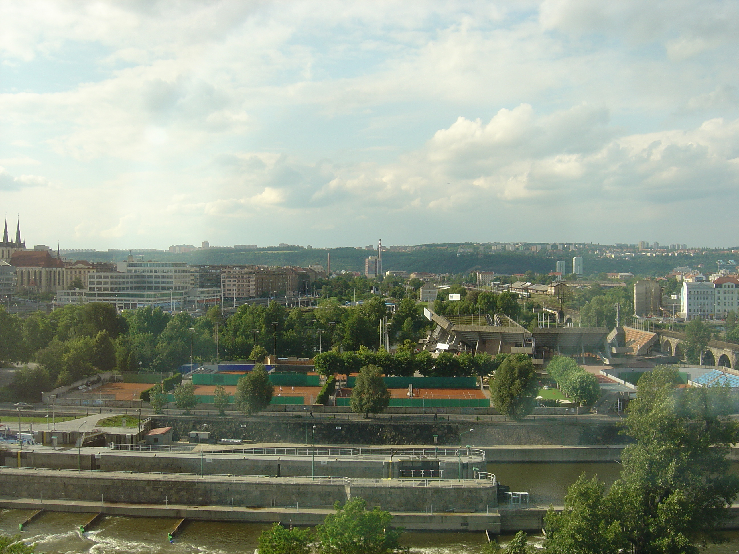 รูปถ่าย สาธารณรัฐเช็ก(Czech Republic) ปราก(Prague) โรงแรมฮิลตัน(Hilton Hotel) 2004-06 11