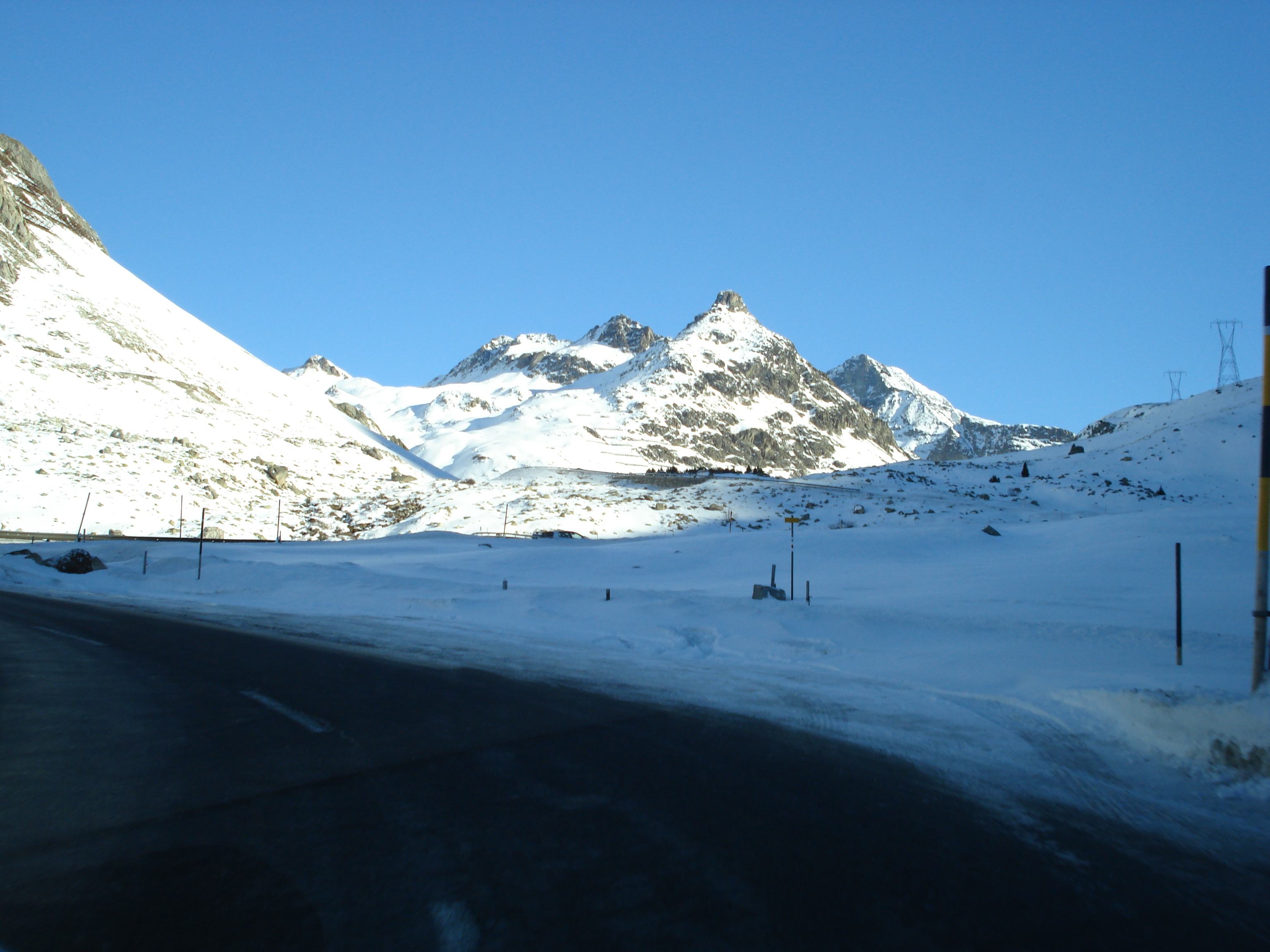 รูปถ่าย สวิสเซอร์แลนด์(Switzerland) ถนนจากคูร์ไปเซนต์มอริตซ์(Chur to St Moritz Road) 2007-01 93