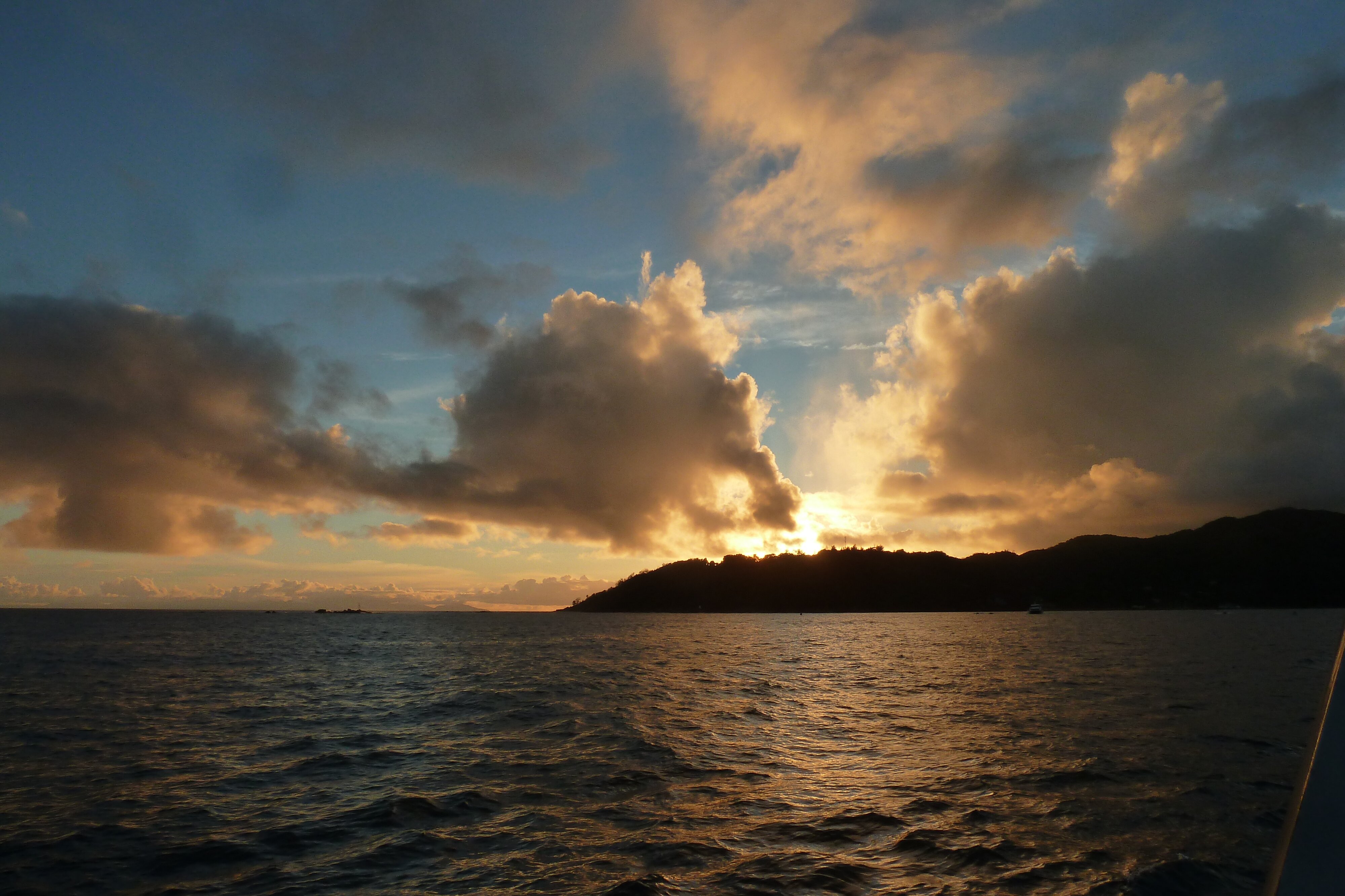 รูปถ่าย เซเชลส์(Seychelles) เกาะปราลิน(Praslin) 2011-10 196