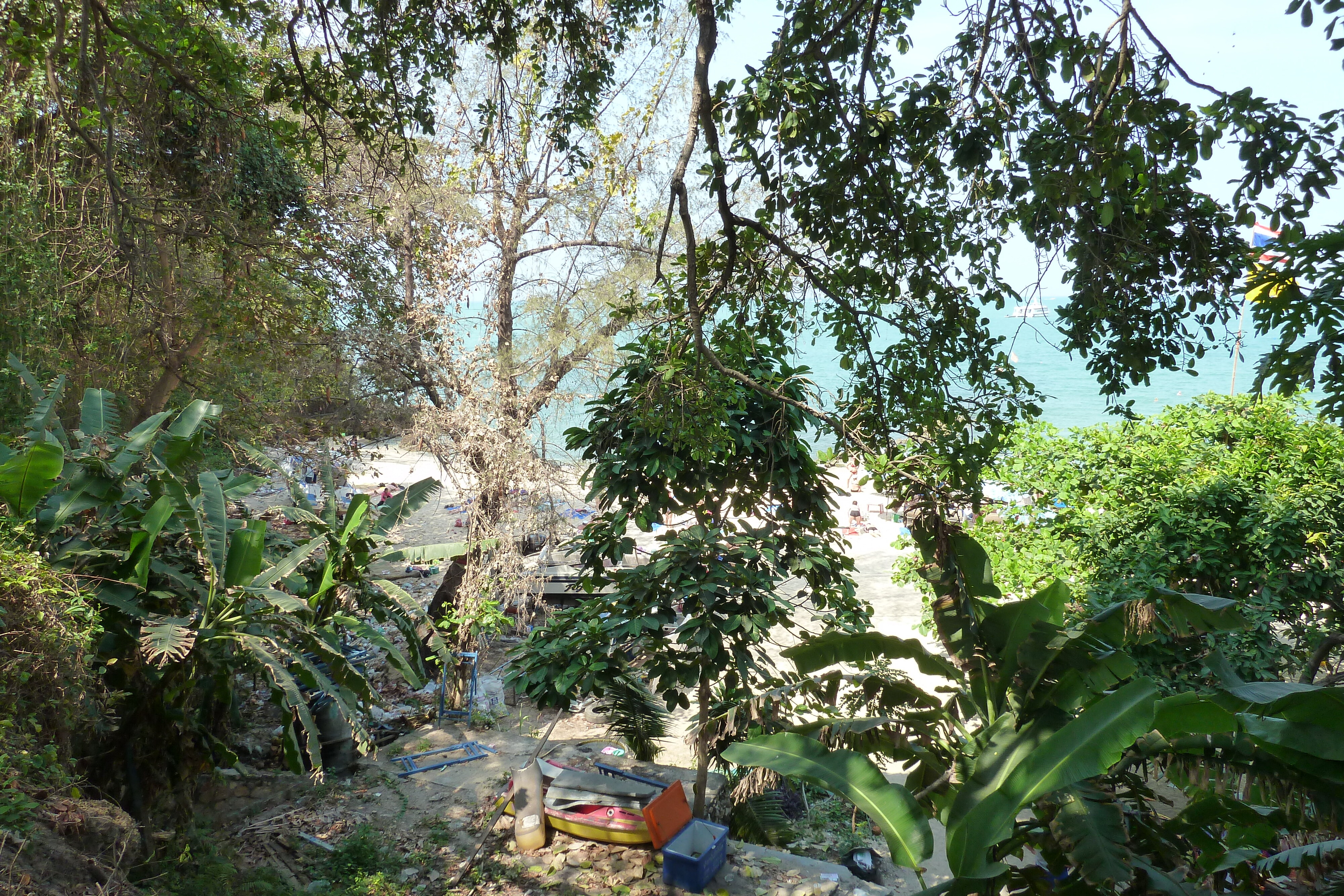 รูปถ่าย ไทย(Thailand) พัทยา(Pattaya) หาดโคซี่(Cosy Beach) 2011-01 77