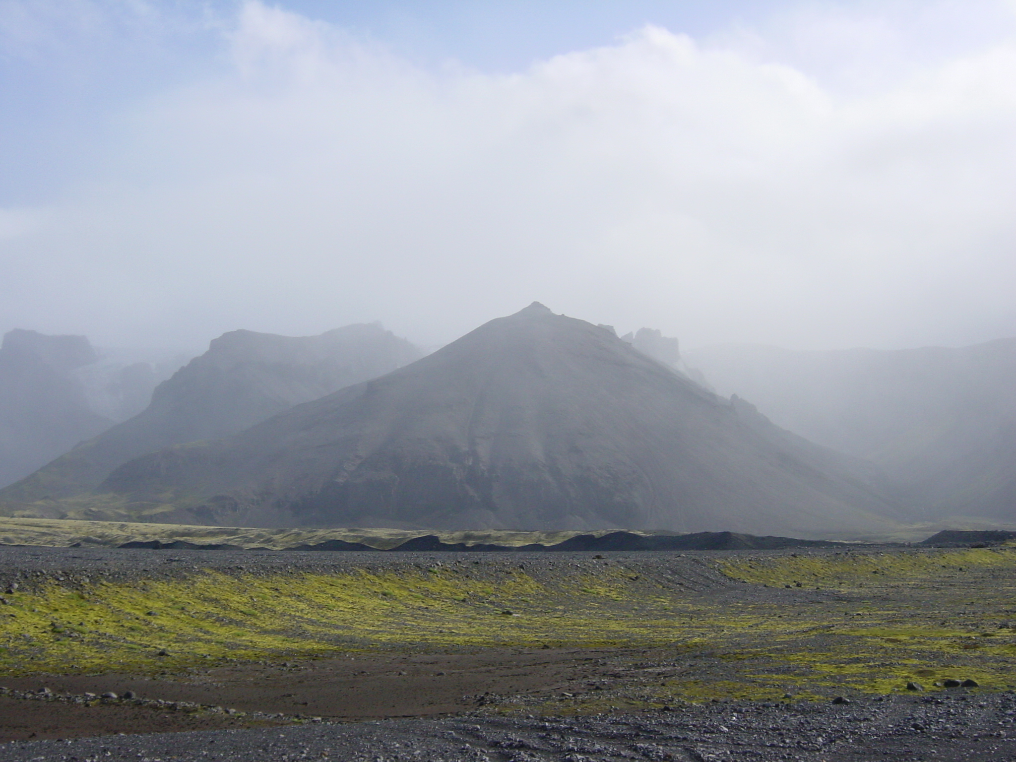 รูปถ่าย ไอซ์แลนด์(Iceland) สกาตาเฟลส์โจกูล(Skaftafellsjokull) 2003-06 25