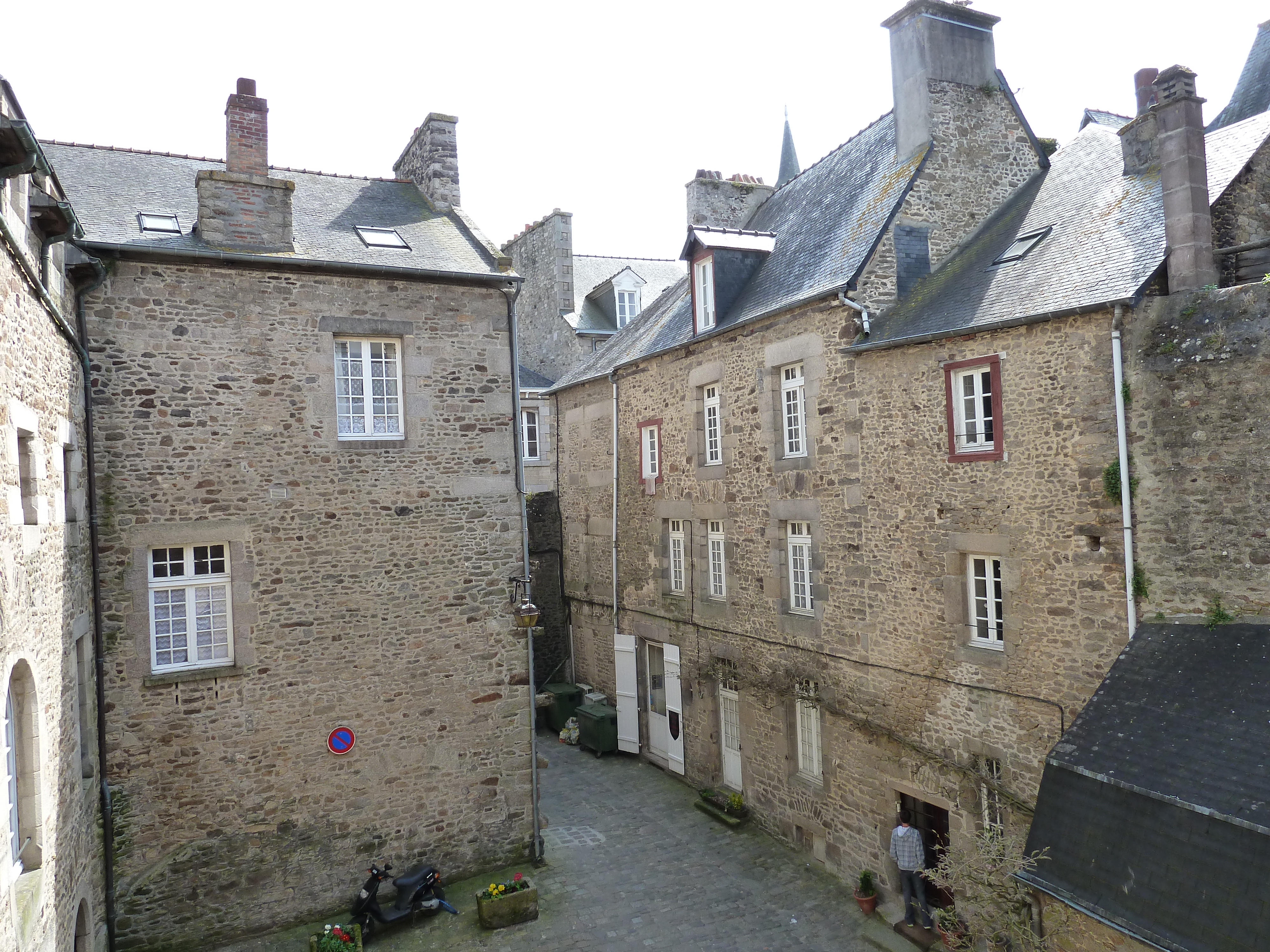 รูปถ่าย ฝรั่งเศส(France) ดีน็อง(Dinan) 2010-04 103