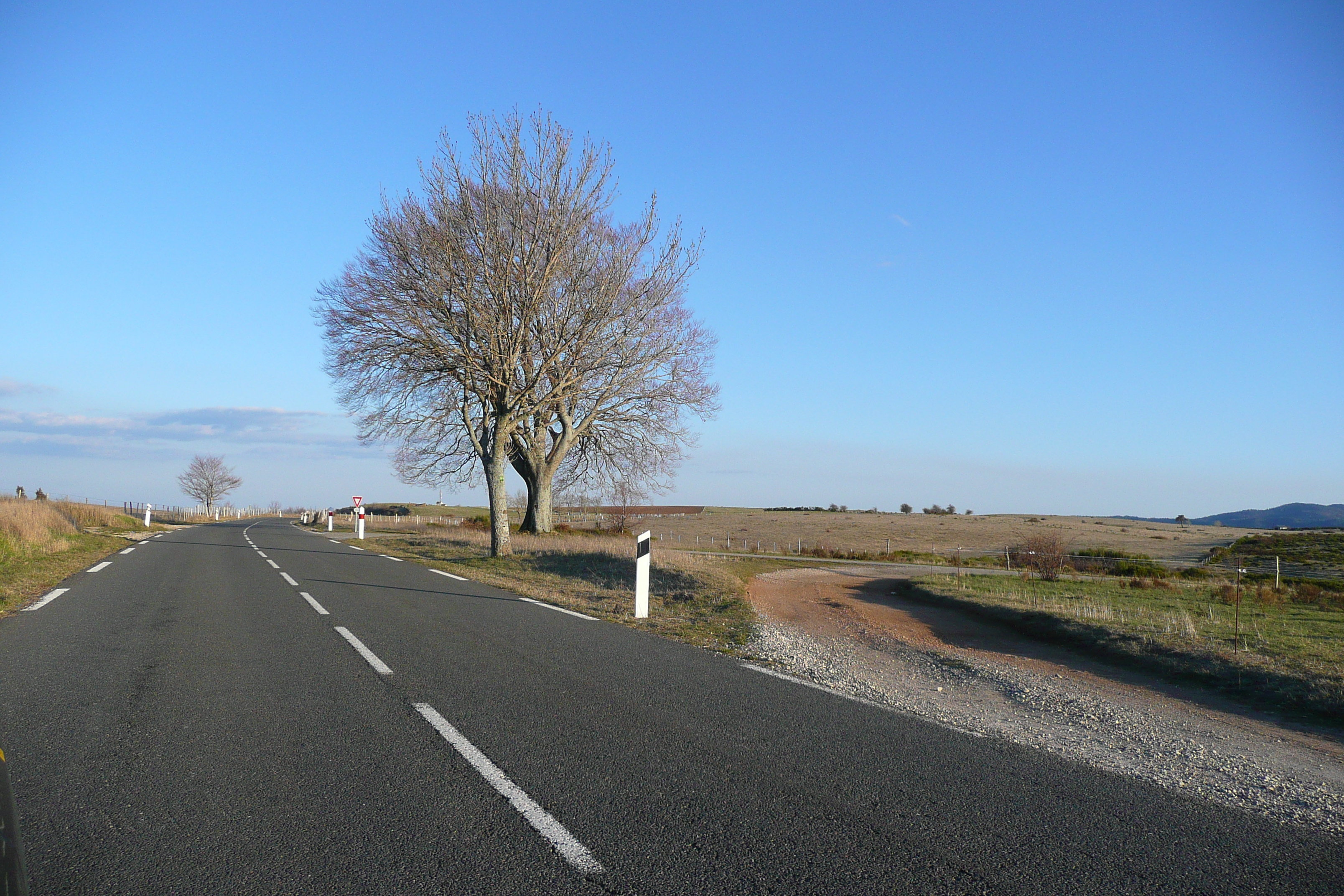 รูปถ่าย ฝรั่งเศส(France) เทือกเขาเซแวน(Cevennes Mountains) 2008-04 87