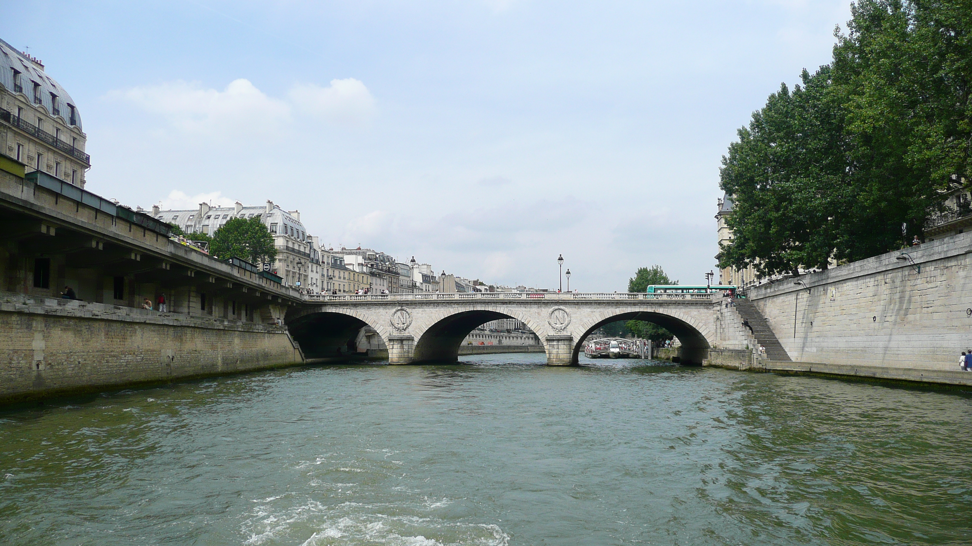 รูปถ่าย ฝรั่งเศส(France) ปารีส(Paris) แม่น้ำแซน(Seine river) 2007-06 248