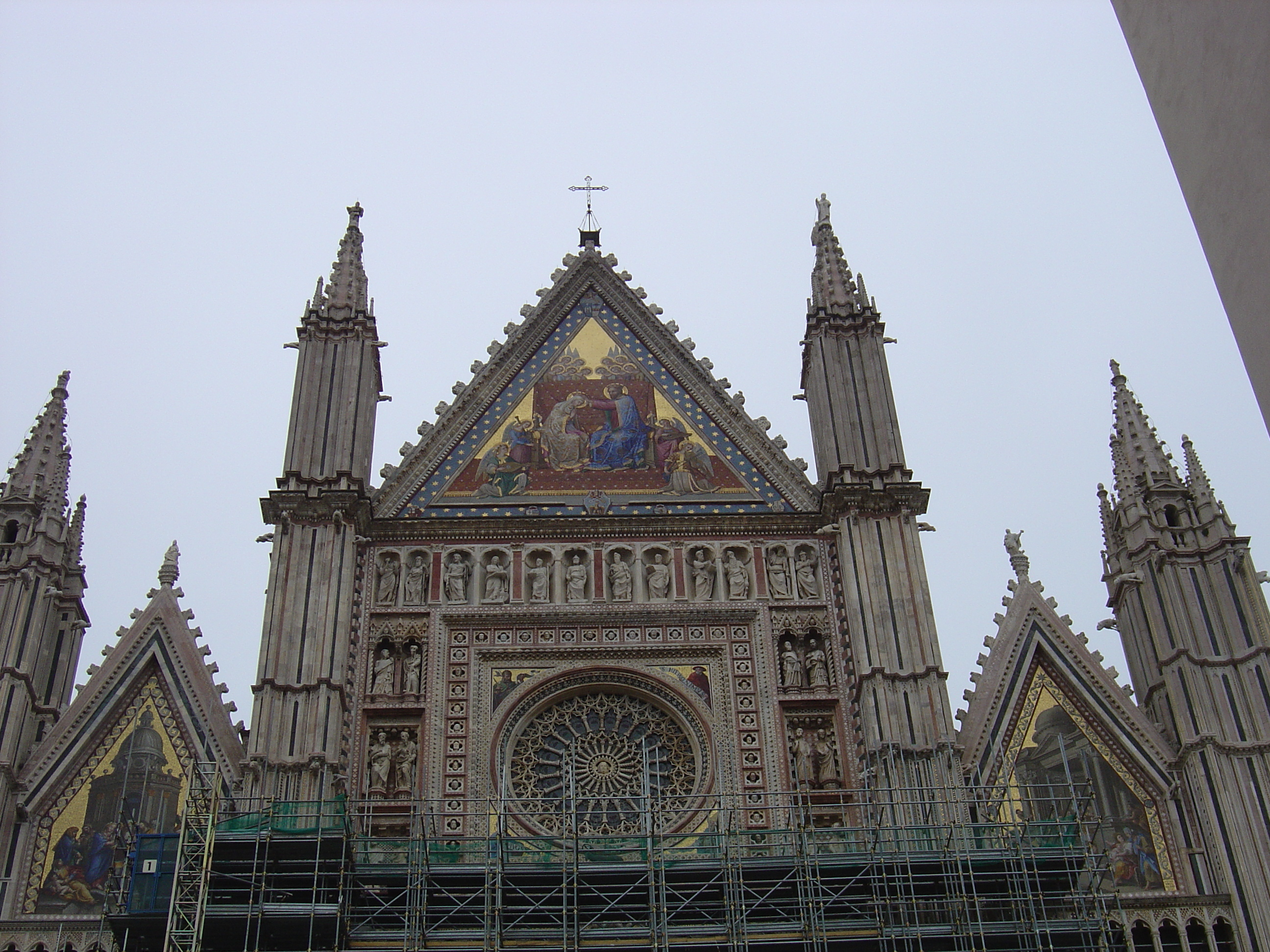 รูปถ่าย อิตาลี(Italy) ออร์วิเอโต้(Orvieto) 2004-03 6