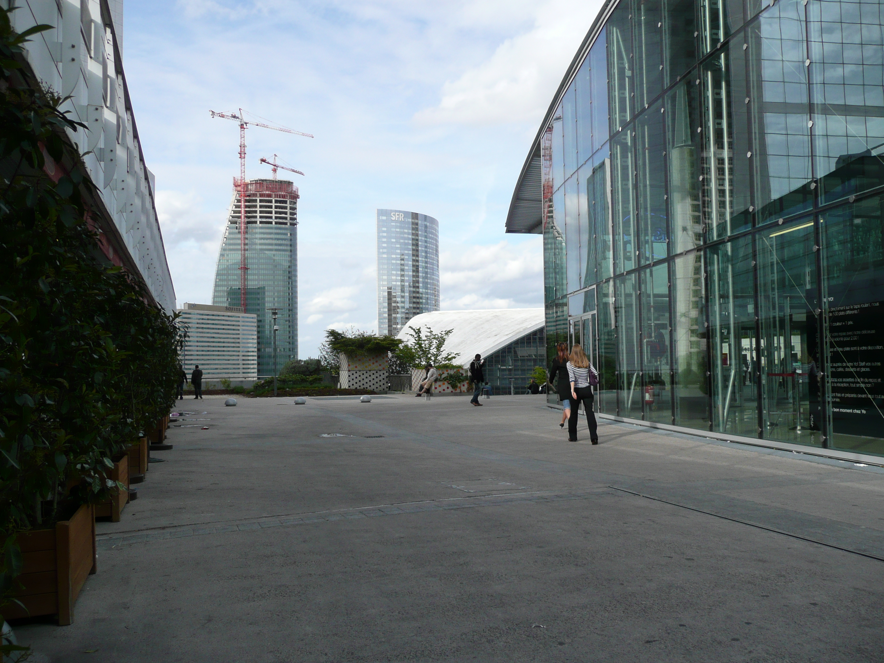 รูปถ่าย ฝรั่งเศส(France) ปารีส(Paris) ลาเดฟ็องส์(La Defense) ศูนย์การค้าเลกาตร์ต็อง(Les Quatre Temps) 2007-05 52