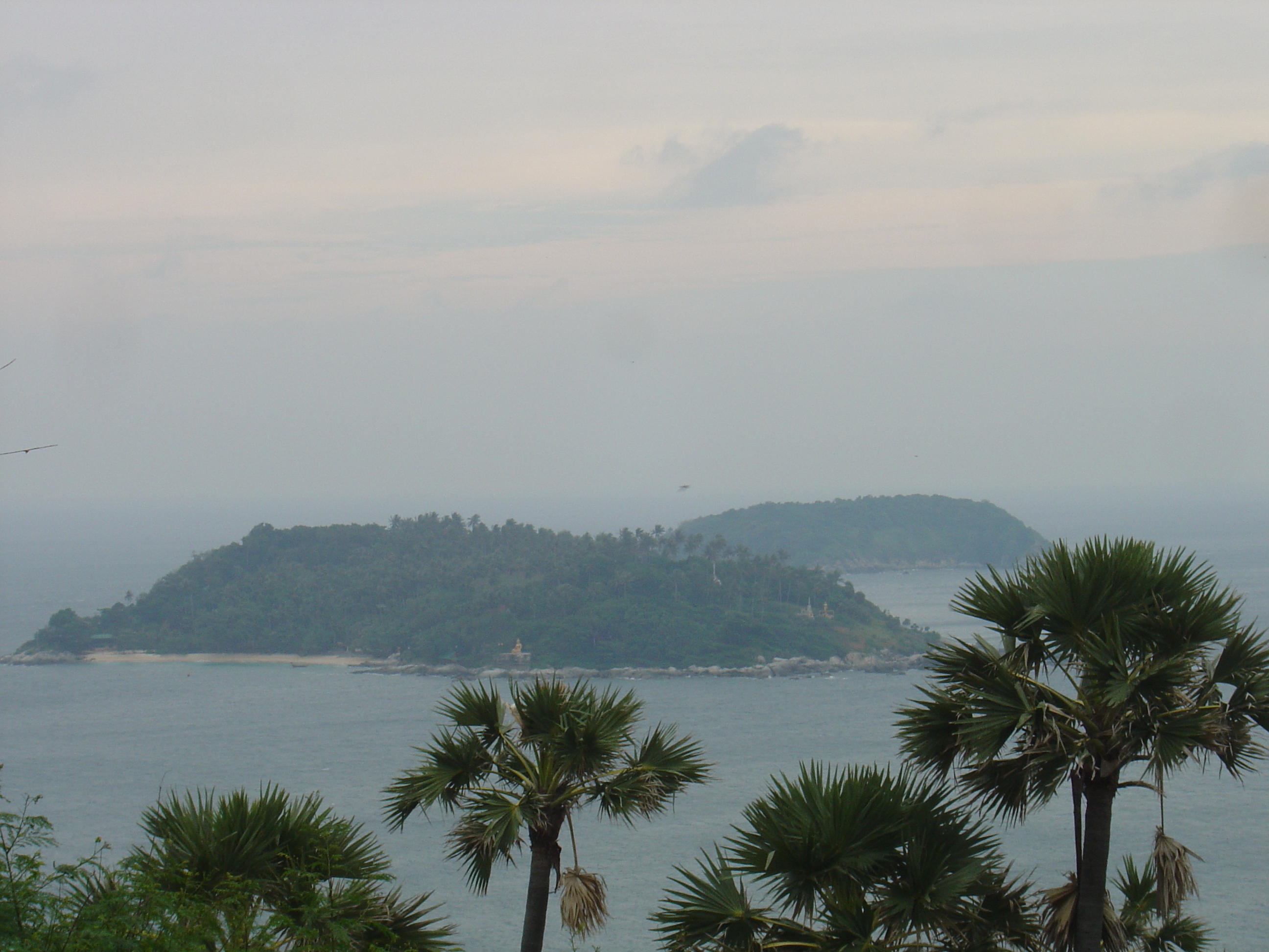 รูปถ่าย ไทย(Thailand) ภูเก็ต(Phuket) แหลมพรมเทพ(Prom Thep Cape) 2005-12 33