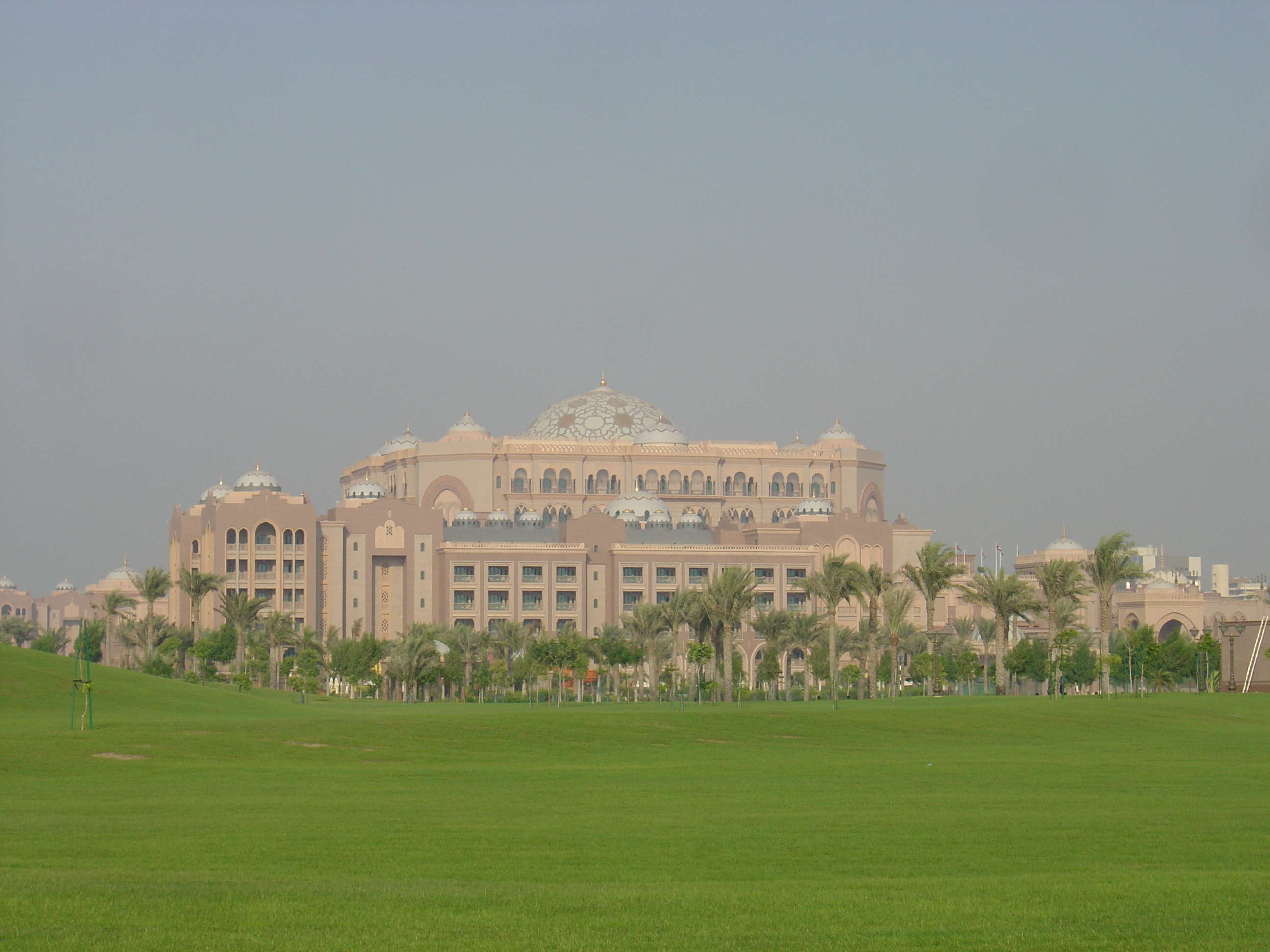 รูปถ่าย สหรัฐอาหรับเอมิเรตส์(United Arab Emirates) อาบูดาบี(Abu Dhabi) 2005-09 91