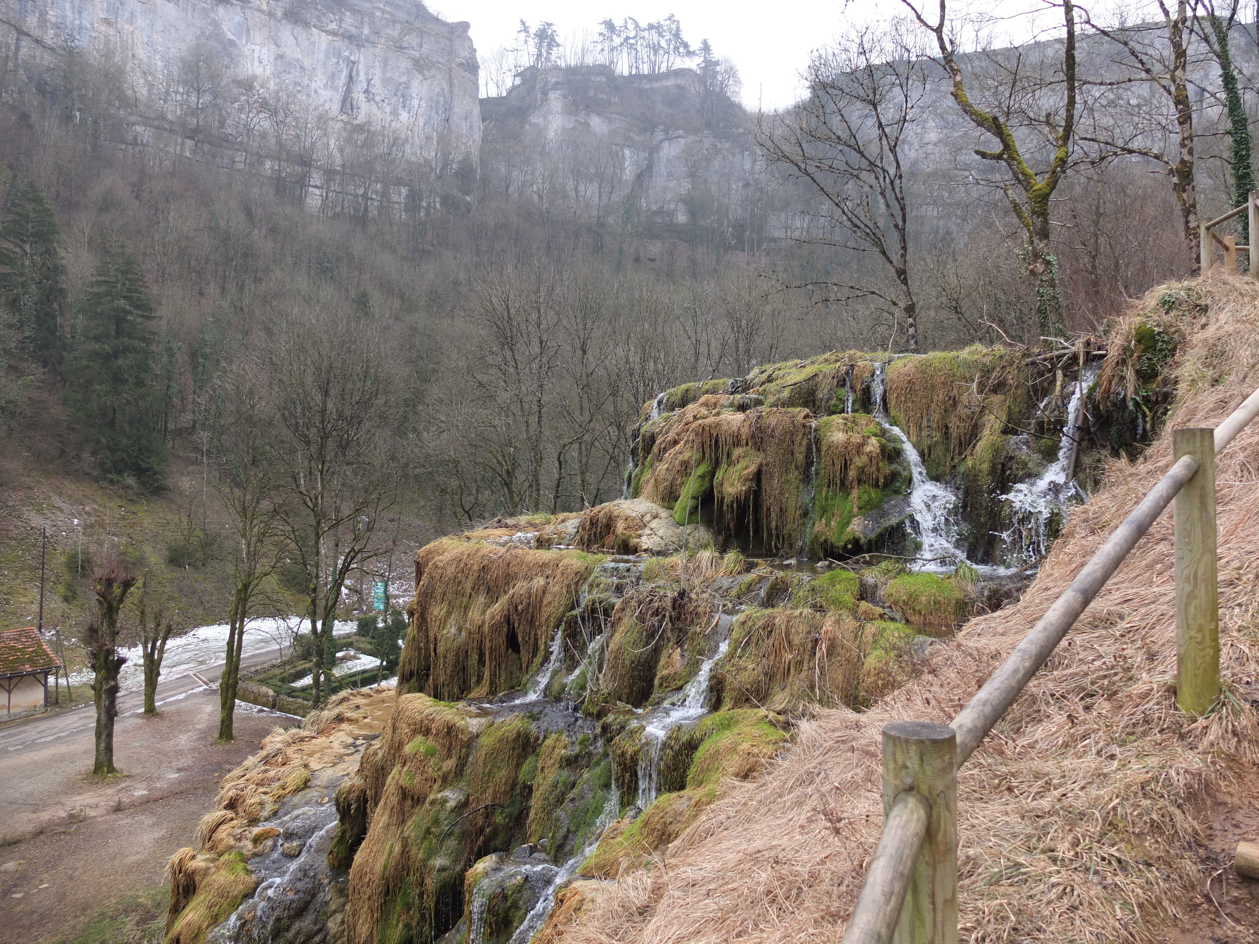 รูปถ่าย ฝรั่งเศส(France) โบม-เล-เมอซีเยอ(Baume les Messieurs) 2012-02 112