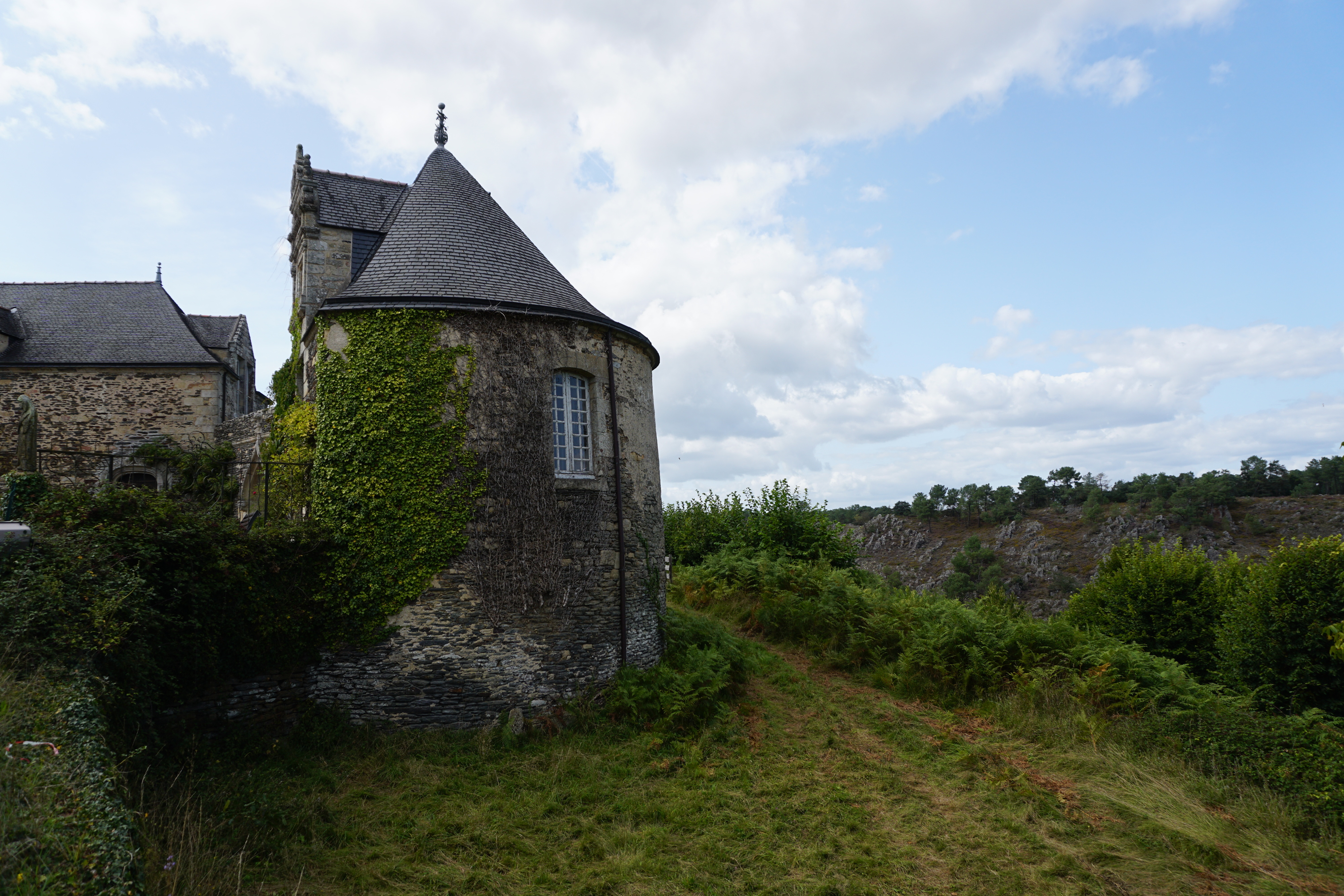 รูปถ่าย ฝรั่งเศส(France) รอชฟอร์-อ็อง-แตร์(Rochefort en terre) 2017-08 38