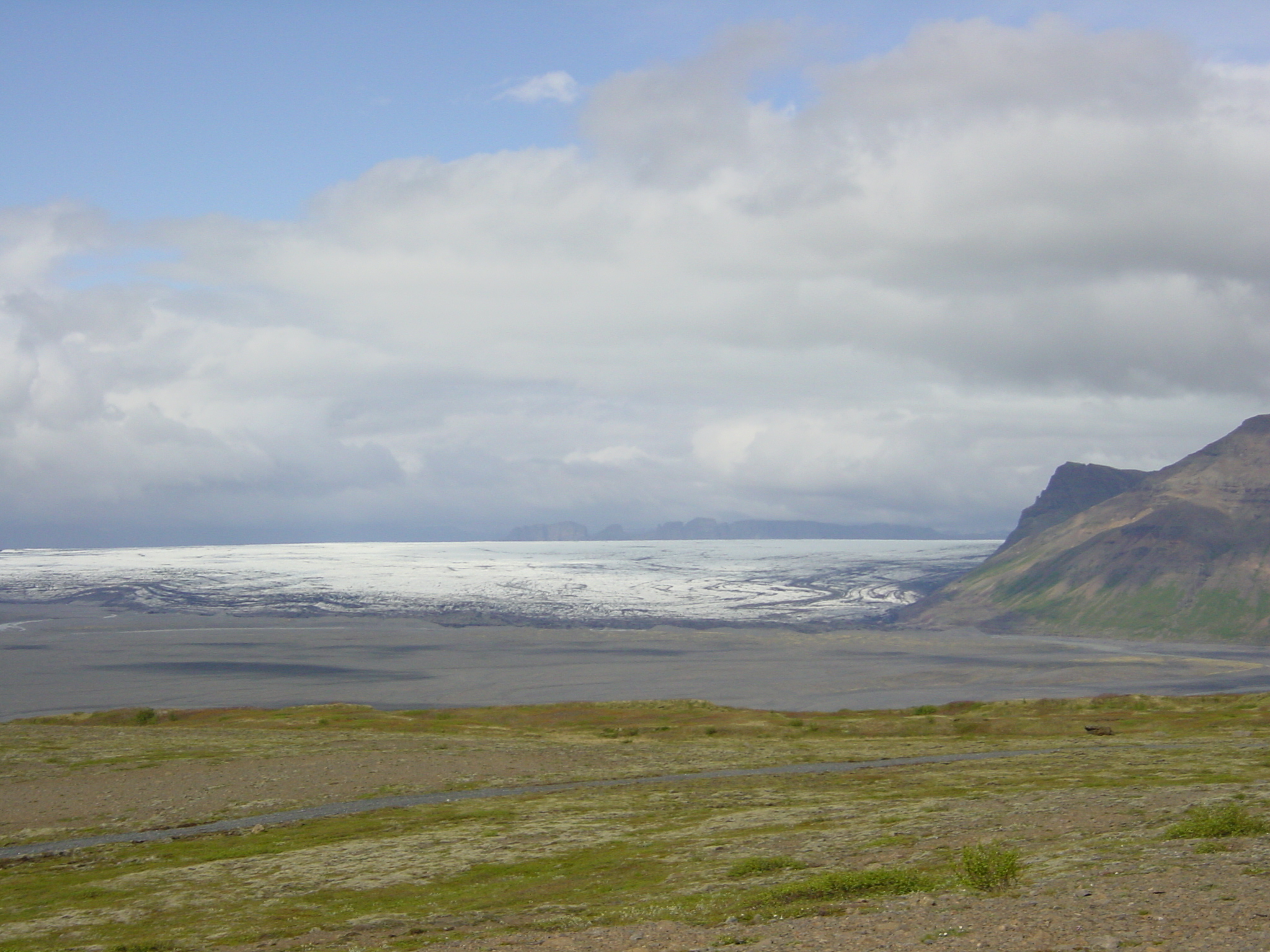 รูปถ่าย ไอซ์แลนด์(Iceland) สกาตาเฟลส์โจกูล(Skaftafellsjokull) 2003-06 26