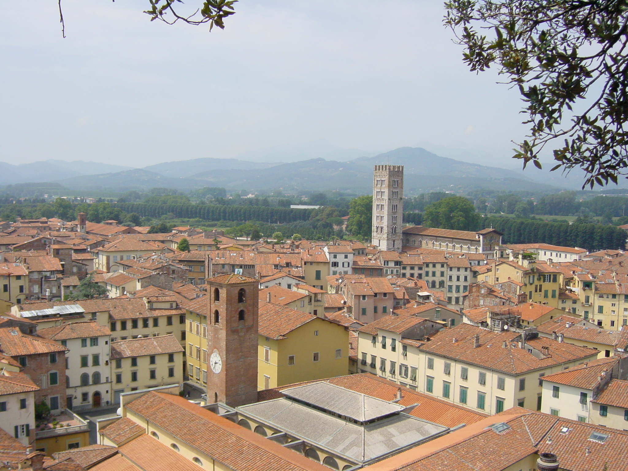 รูปถ่าย อิตาลี(Italy) ลุคคา(Lucca) 2002-07 86