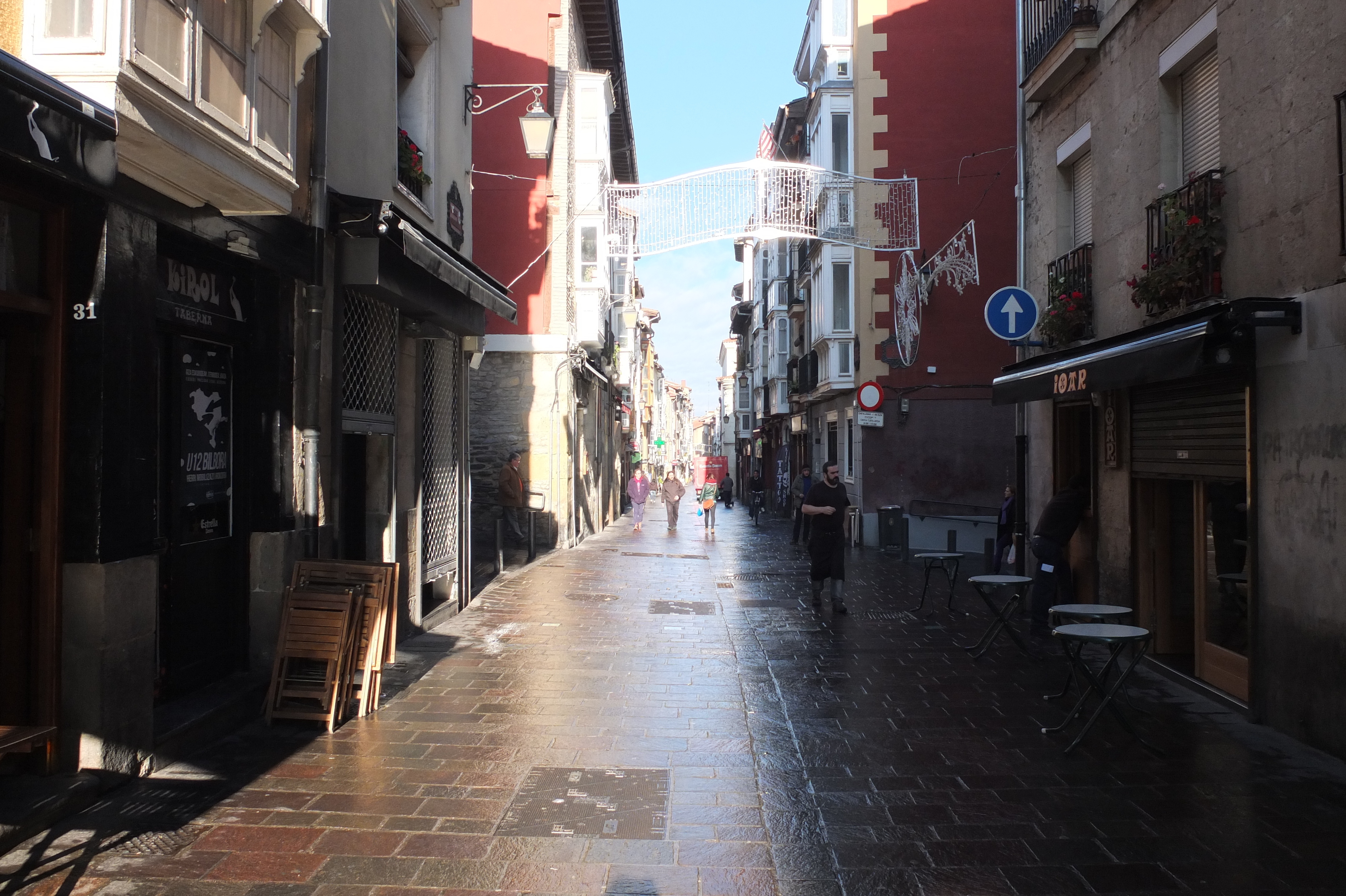 รูปถ่าย สเปน(Spain) บิโตเรีย-กัสเตซ(Vitoria Gasteiz) 2013-01 56