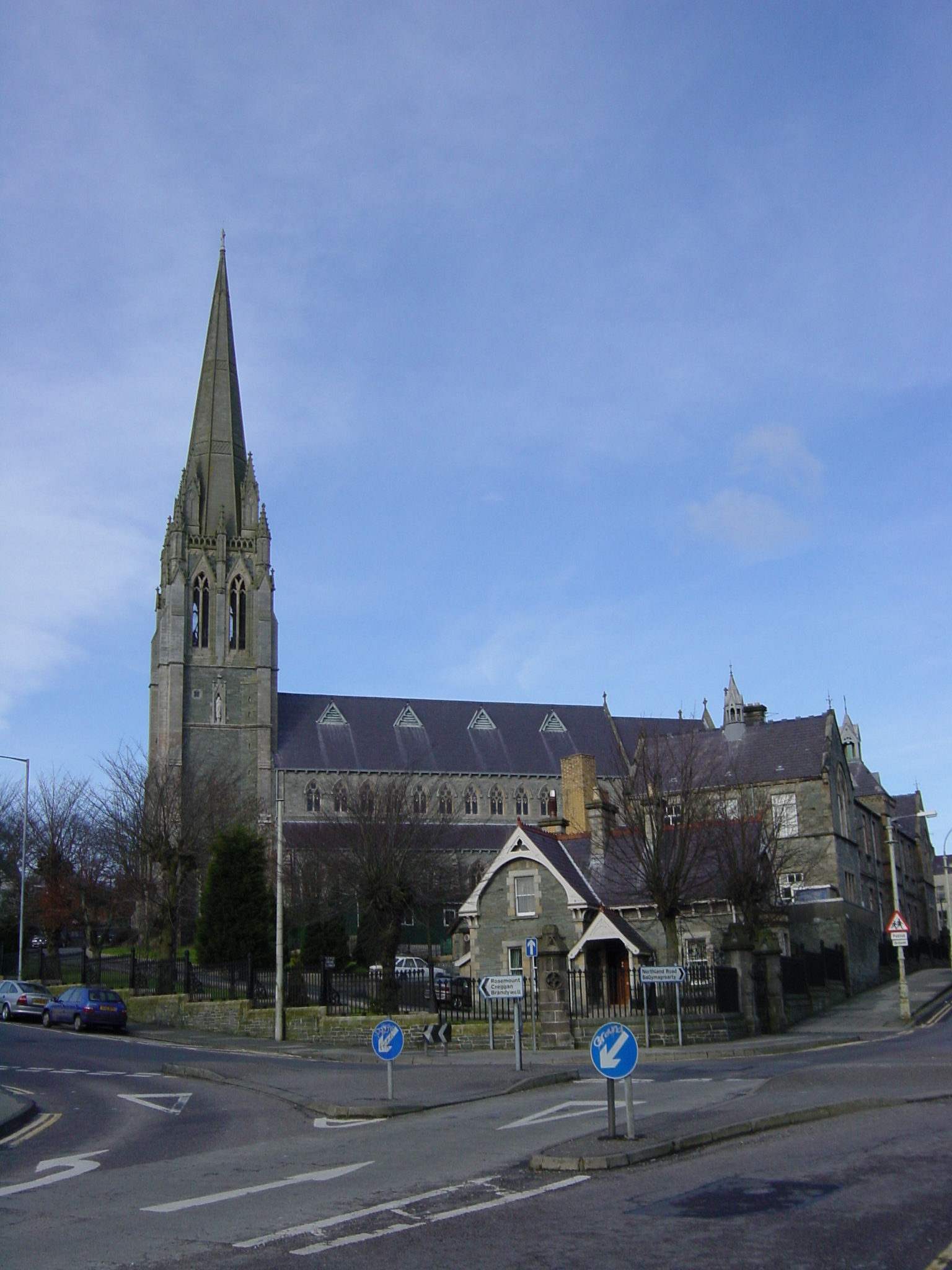 รูปถ่าย ไอร์แลนด์เหนือ(North Ireland) เดอร์รีย์(Derry) 2001-02 0