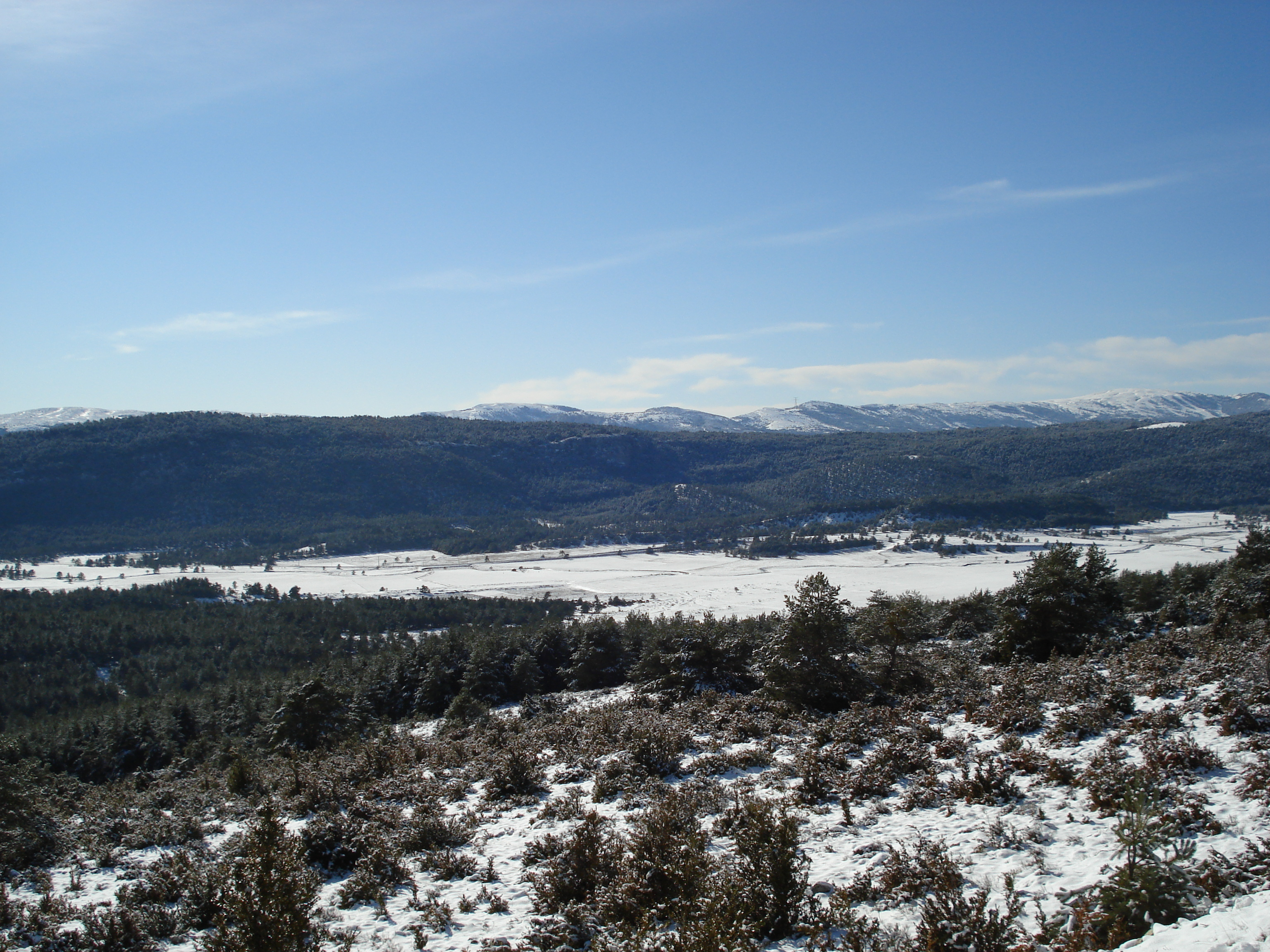 รูปถ่าย ฝรั่งเศส(France) ถนนจากกูร์เซกูลไปเกรโอลีแยร์-เล-เนจ(Coursegoule to Greolieres les neiges road) 2007-01 107