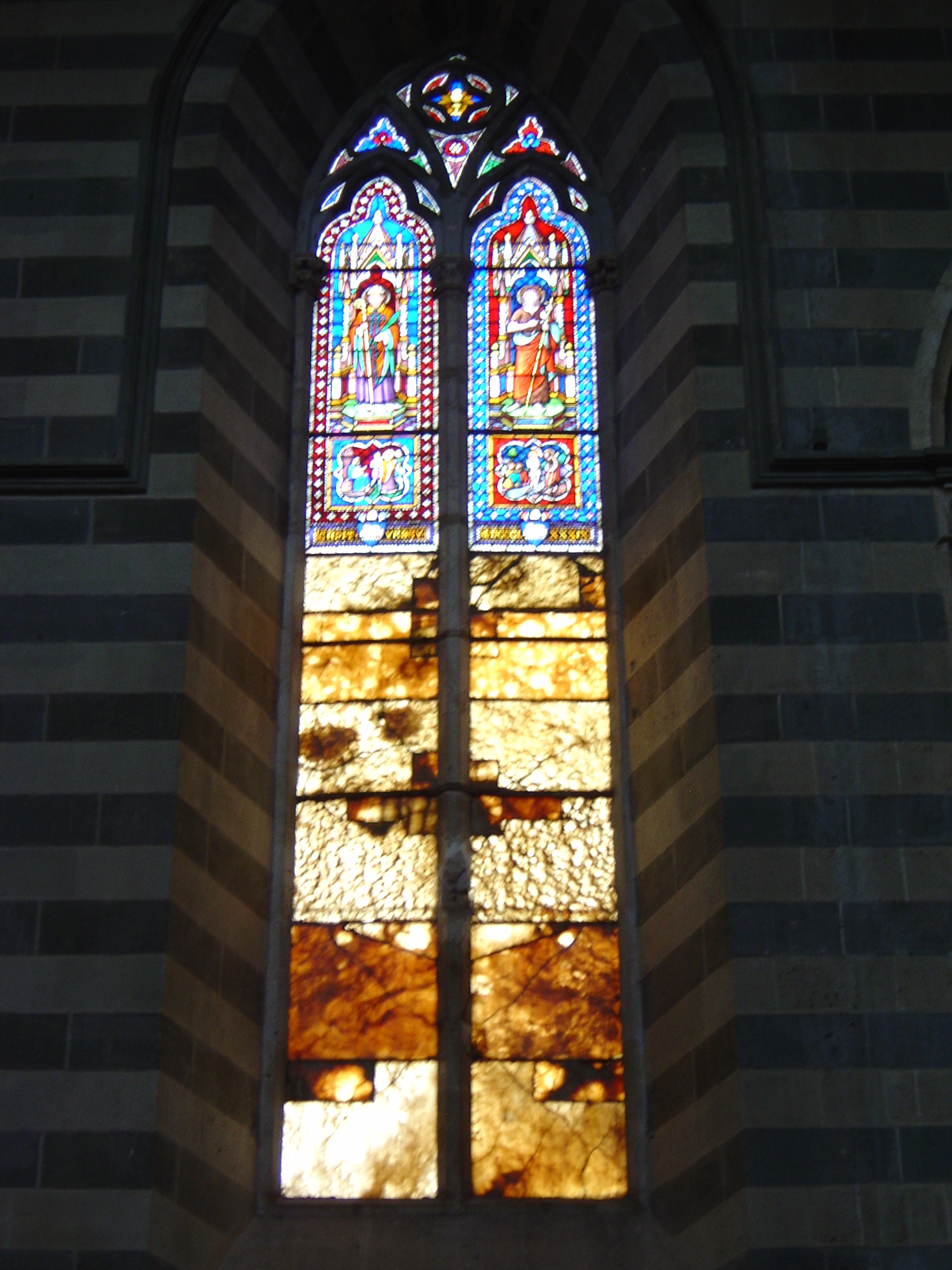 รูปถ่าย อิตาลี(Italy) ออร์วิเอโต้(Orvieto) 2004-03 24