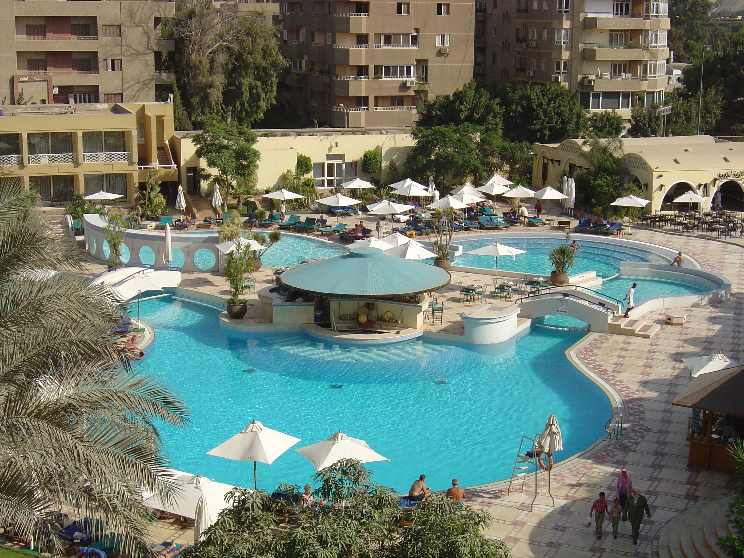 รูปถ่าย อียิปต์(Egypt) กีซ่า(Giza) โรงแรมเลอเมอริเดียน พีระมิดส์(Le Meridien Pyramids) 2004-09 25