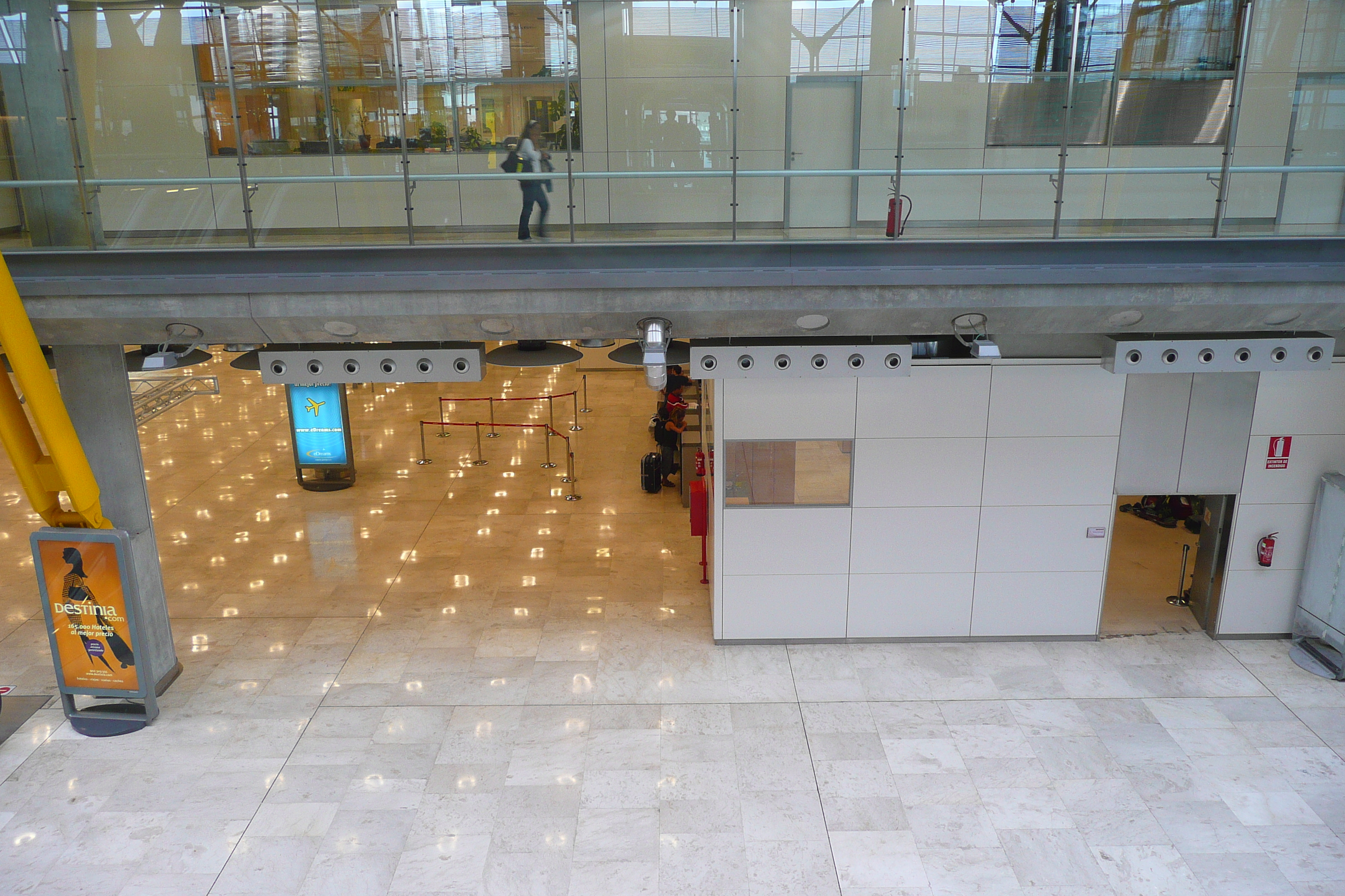 รูปถ่าย สเปน(Spain) มาดริค(Madrid) ท่าอากาศยานบาราคัส(Barajas Airport) 2007-09 69