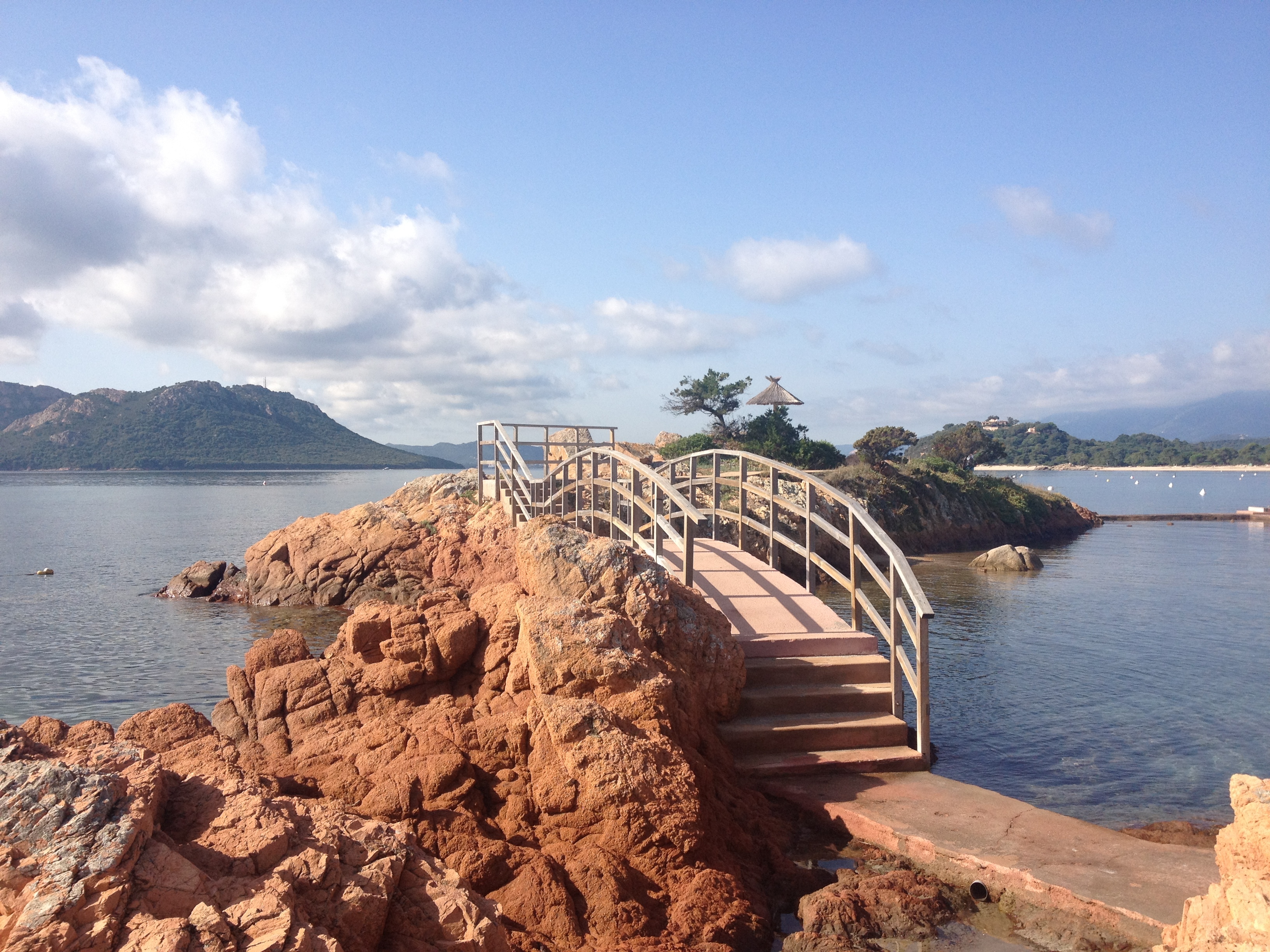 รูปถ่าย ฝรั่งเศส(France) คอร์สิคา(Corsica) อ่าวกาลารอสซา(Cala Rossa) 2012-09 40