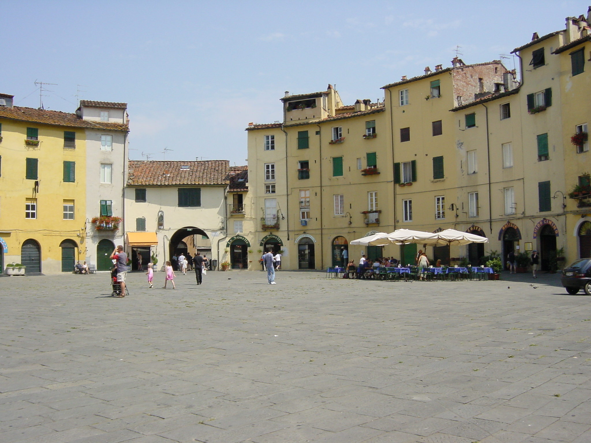 รูปถ่าย อิตาลี(Italy) ลุคคา(Lucca) 2002-07 102