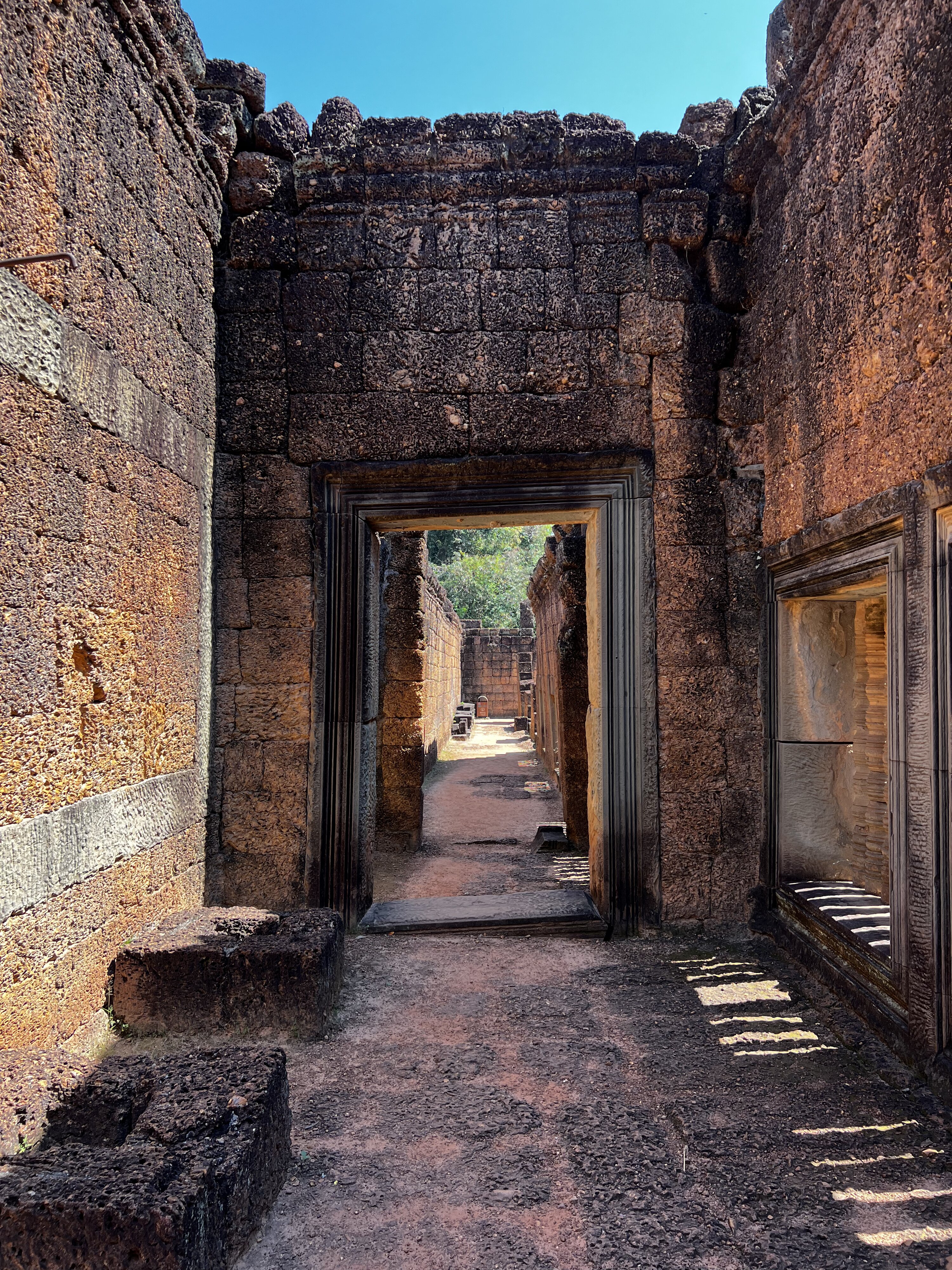 รูปถ่าย กัมพูชา(Cambodia) เสียมราฐ(Siem Reap) ปราสาทบันทายสำเหร่(Banteay Samre) 2023-01 42