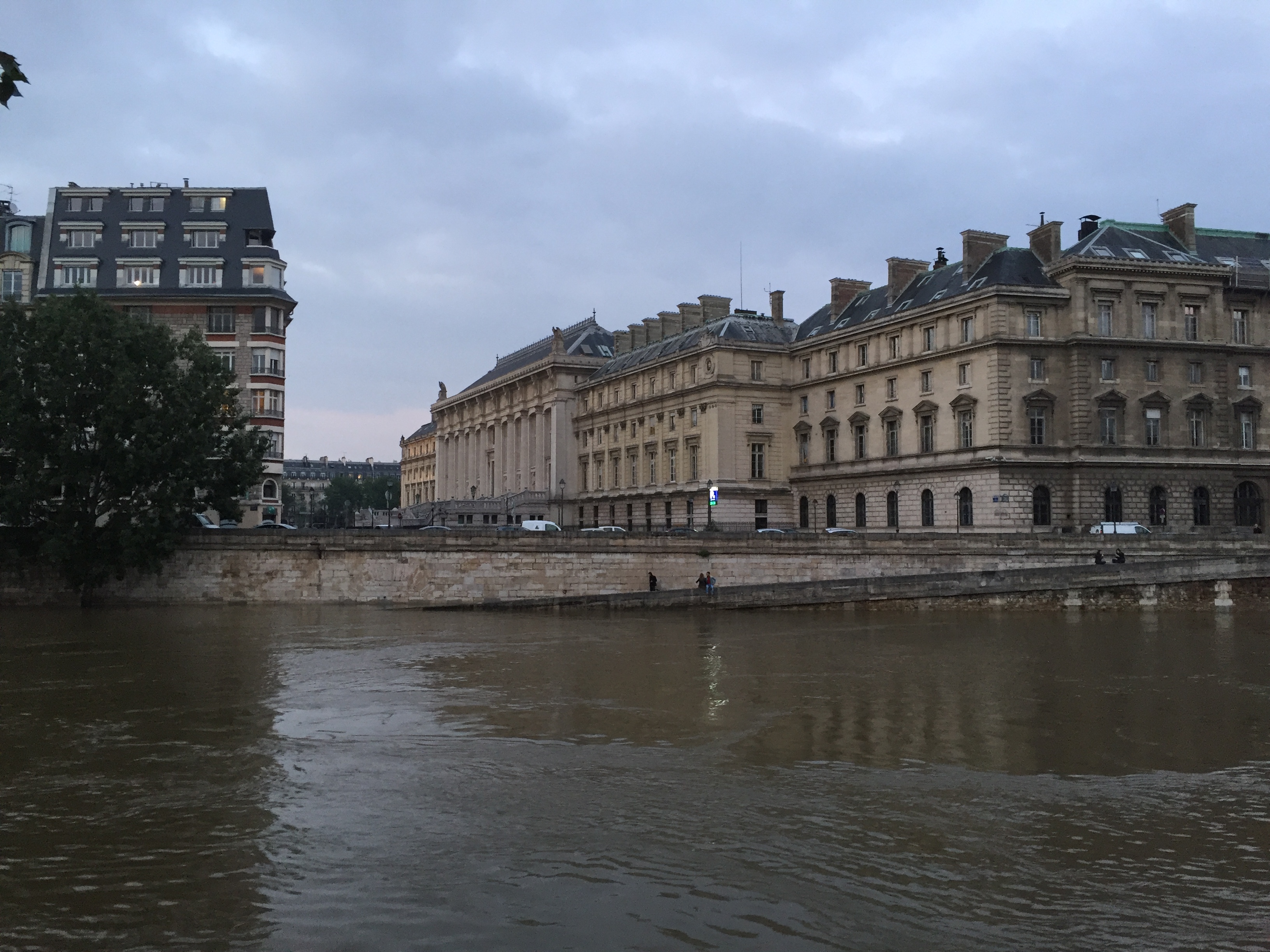 รูปถ่าย ฝรั่งเศส(France) ปารีส(Paris) แม่น้ำแซน(Seine river) 2016-06 60