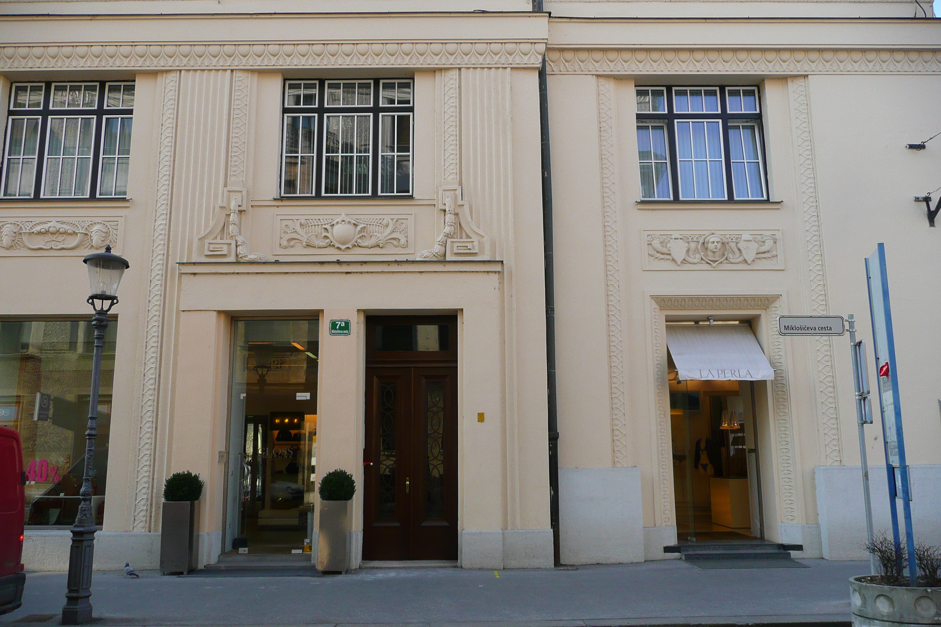 รูปถ่าย สโลวีเนีย(Slovenia) ลีอูบลีอานา(Ljubljana) เมืองเก่า(Historic Centre) 2008-01 2