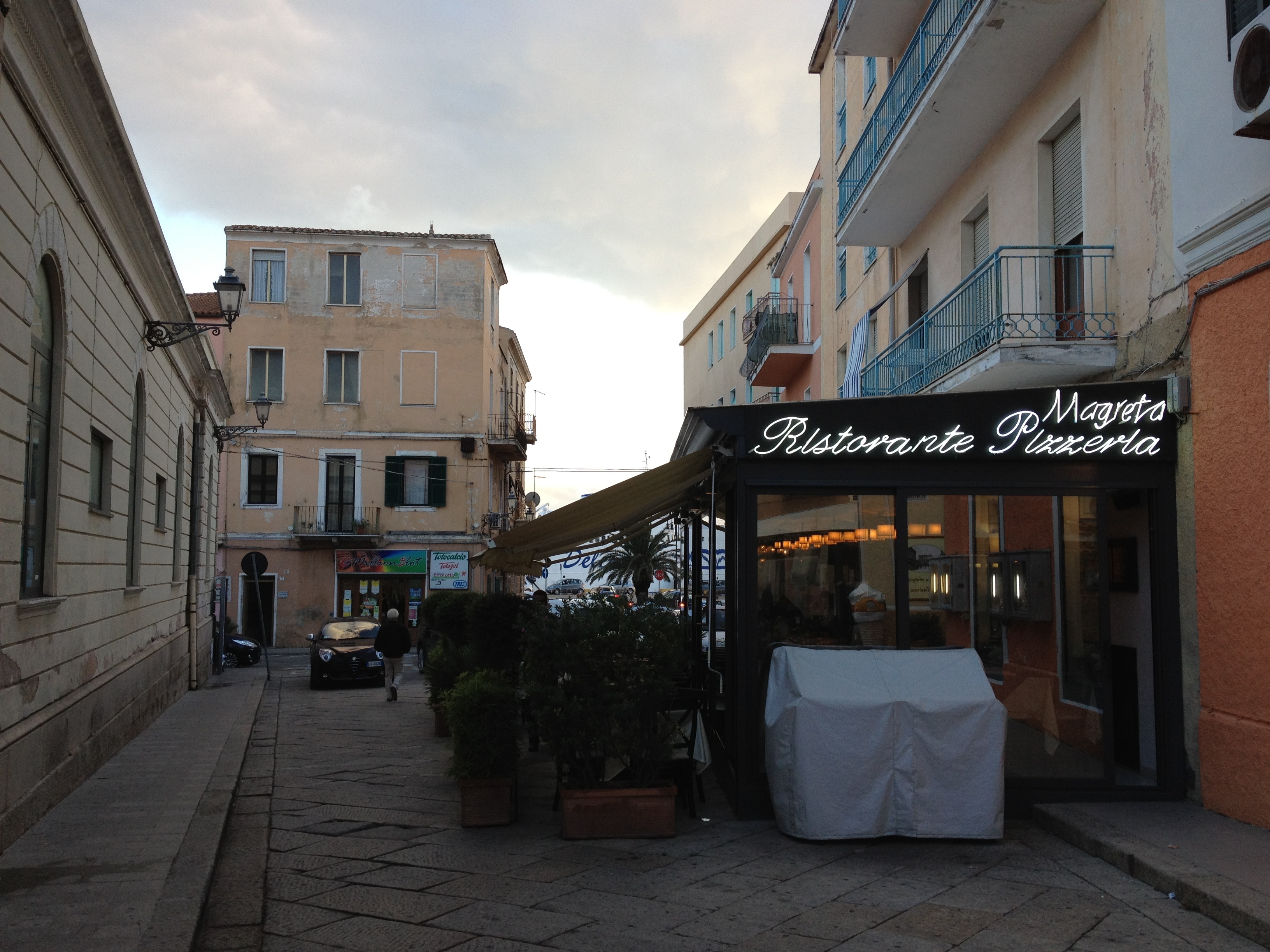 รูปถ่าย อิตาลี(Italy) ลามัดดาเลนา(La Maddalena) 2012-09 51