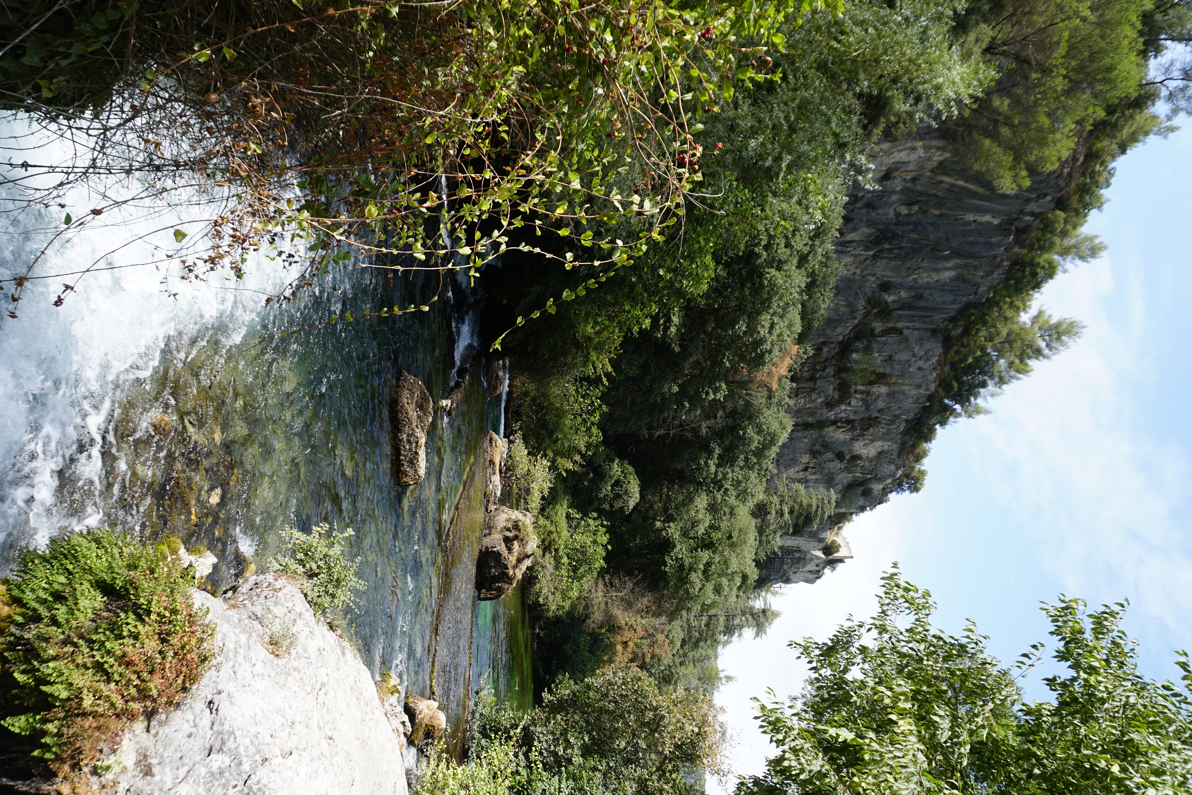 รูปถ่าย ฝรั่งเศส(France) ฟงแตน-เดอ-โวกลูซ(Fontaine-de-Vaucluse) 2017-08 58