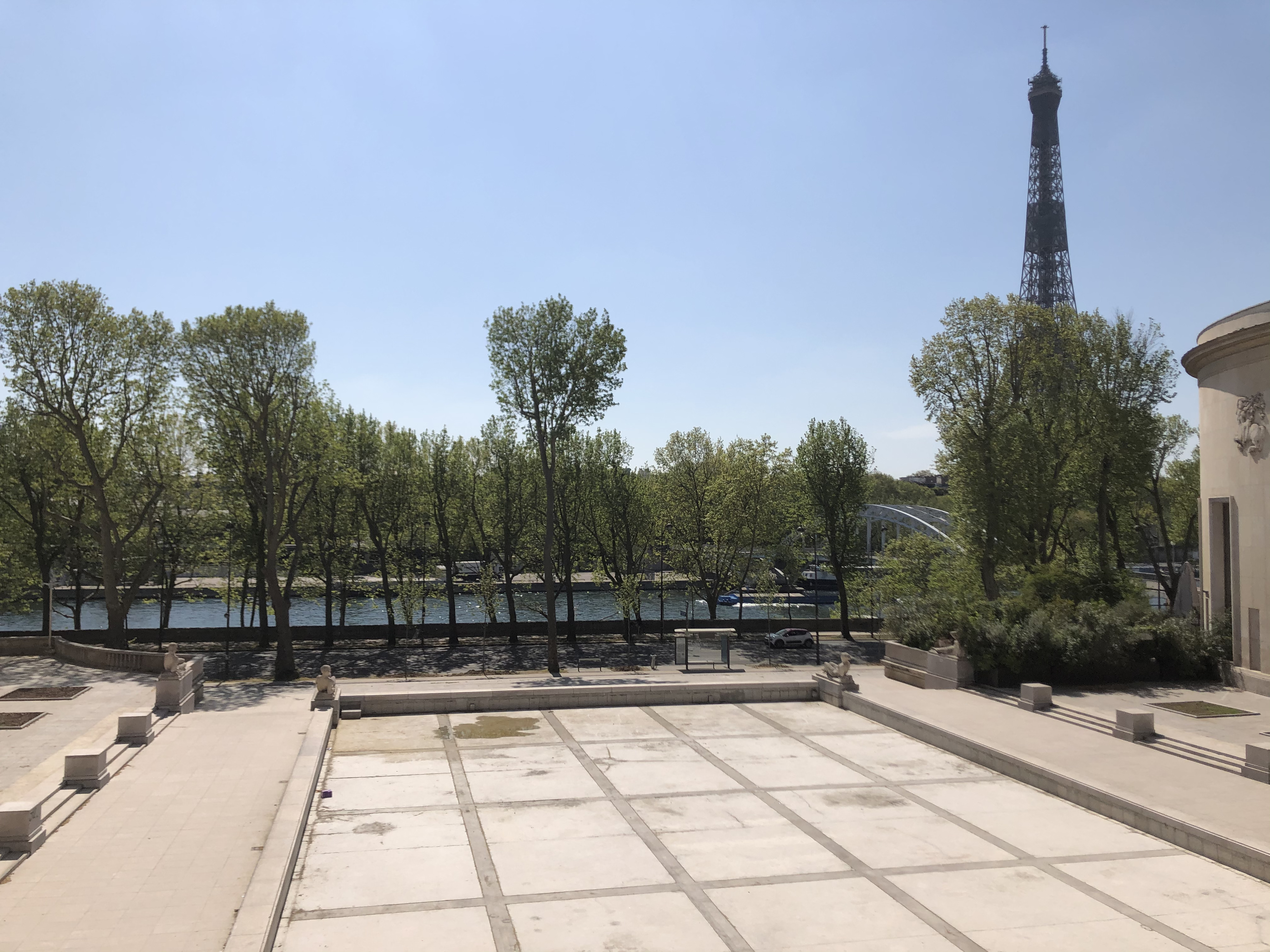 รูปถ่าย ฝรั่งเศส(France) ปารีสช่วงล็อกดาวน์(Paris lockdown) 2020-04 12